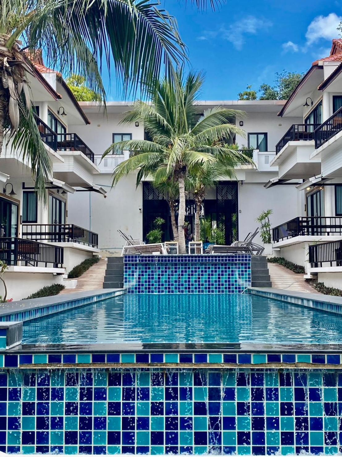 Resort Simple Life Cliff View 3*