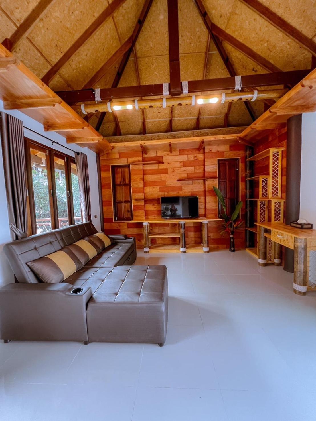 Puteri Lanta Family Villas