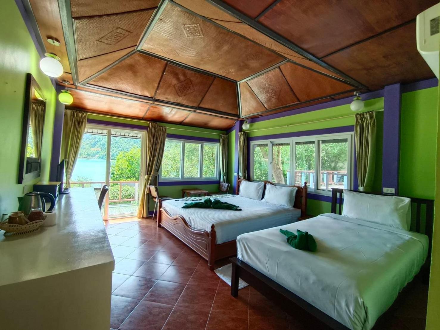 Phi Phi View Point