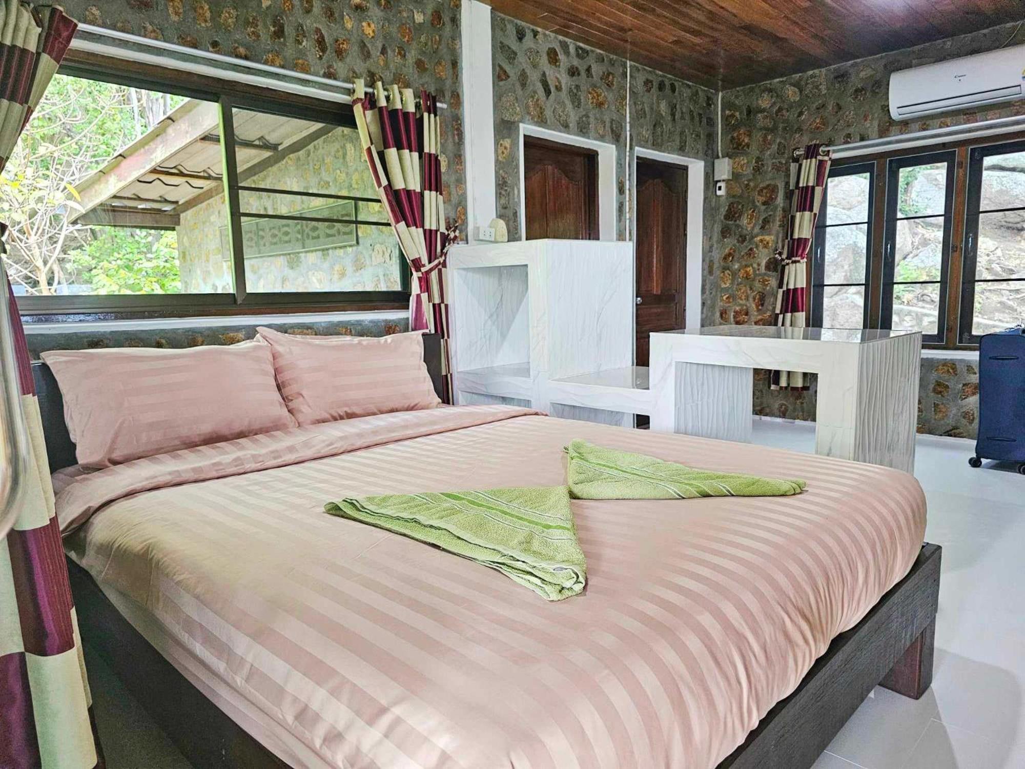 Tao Thong 2 4* Ko Tao