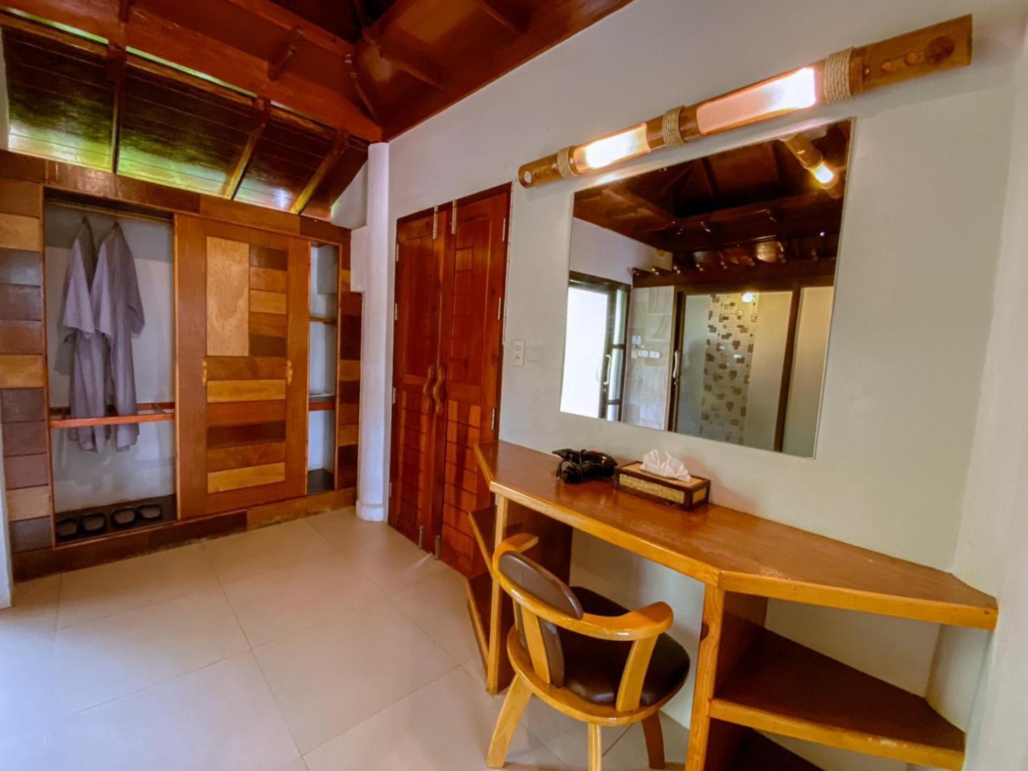 Villa Puteri Lanta Family Villas