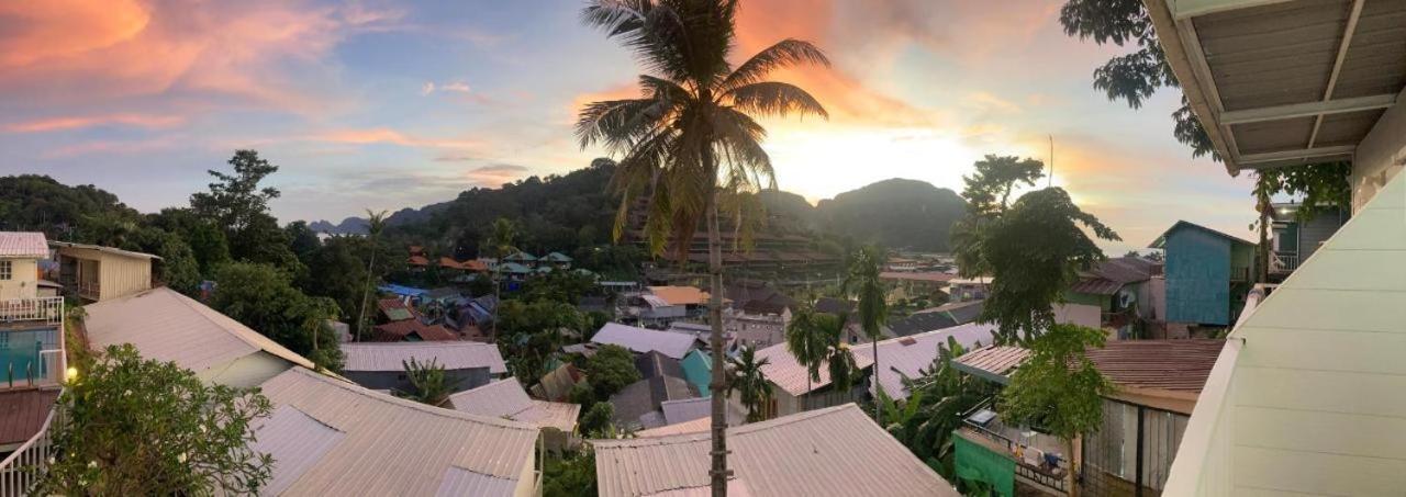 Uphill Lodge Phi Phi Don