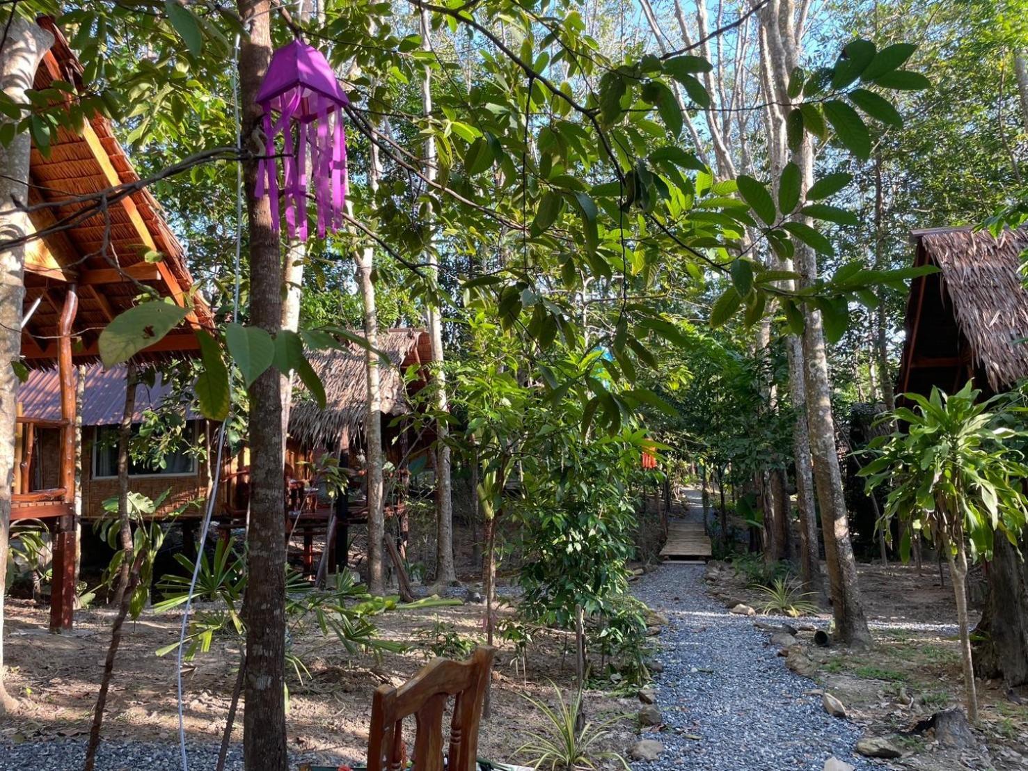 Dahla Lanta Hut Homestay