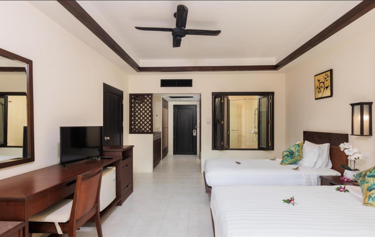 Nang Thong Bay Resort 3*