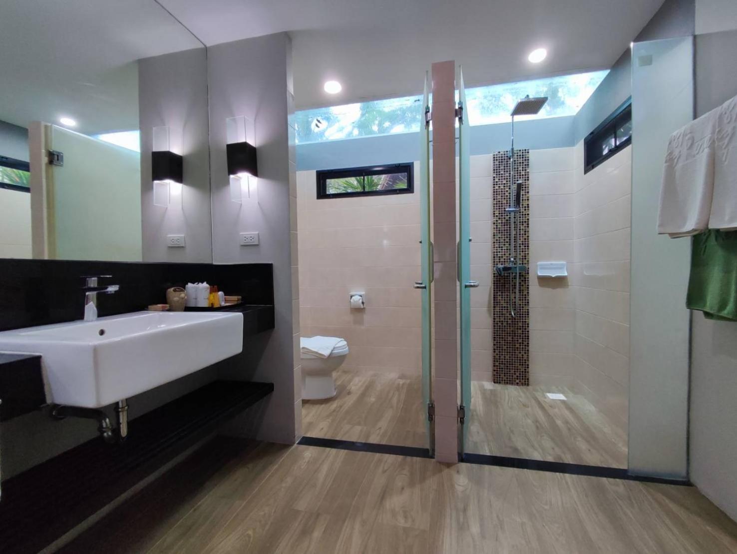 Resort Nang Thong Bay 3*