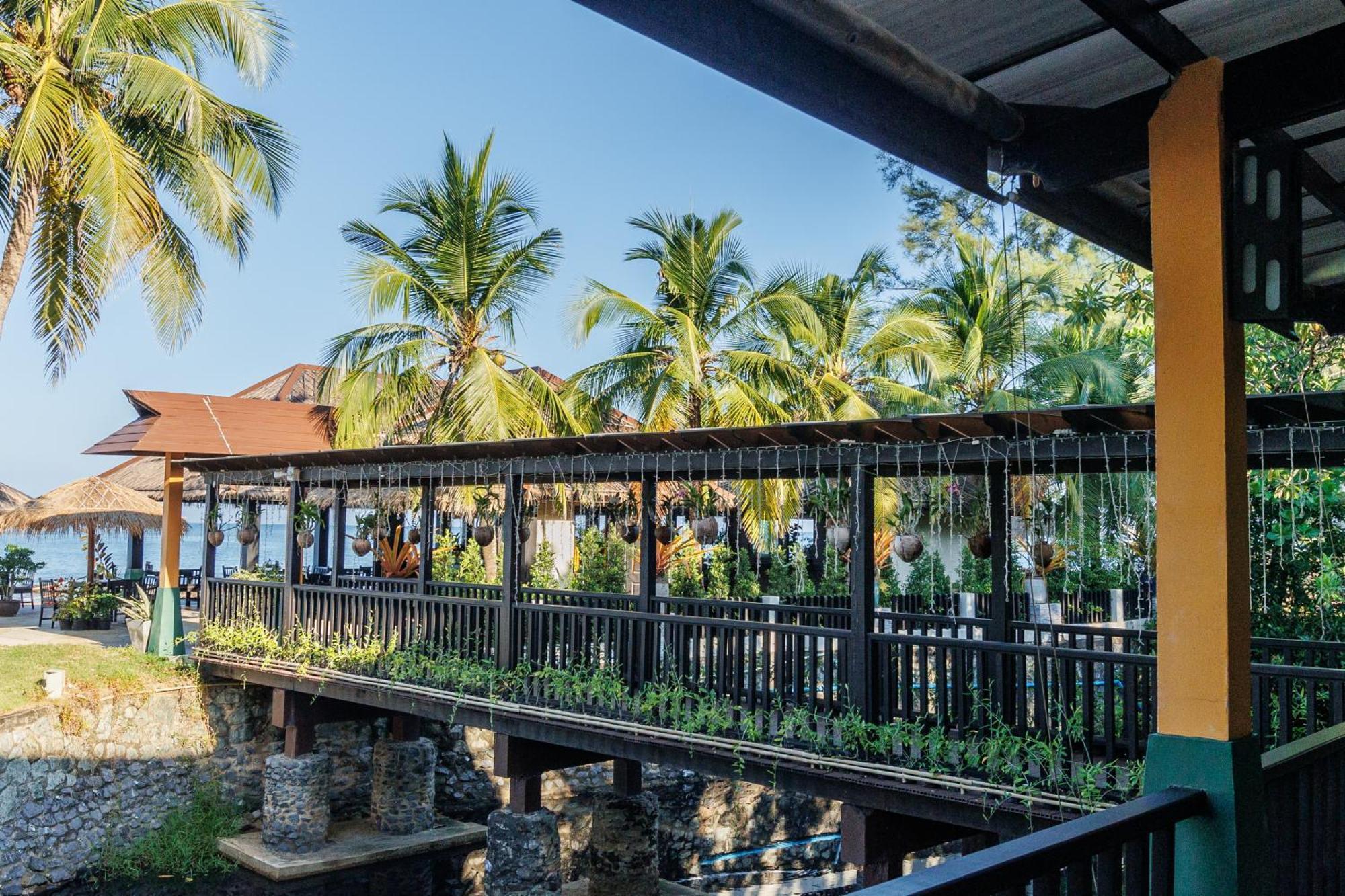 Resort Nang Thong Bay