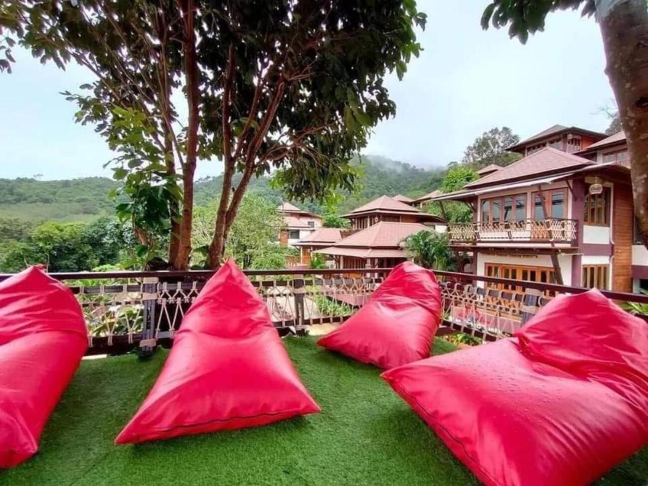 Puteri Lanta Family Villas