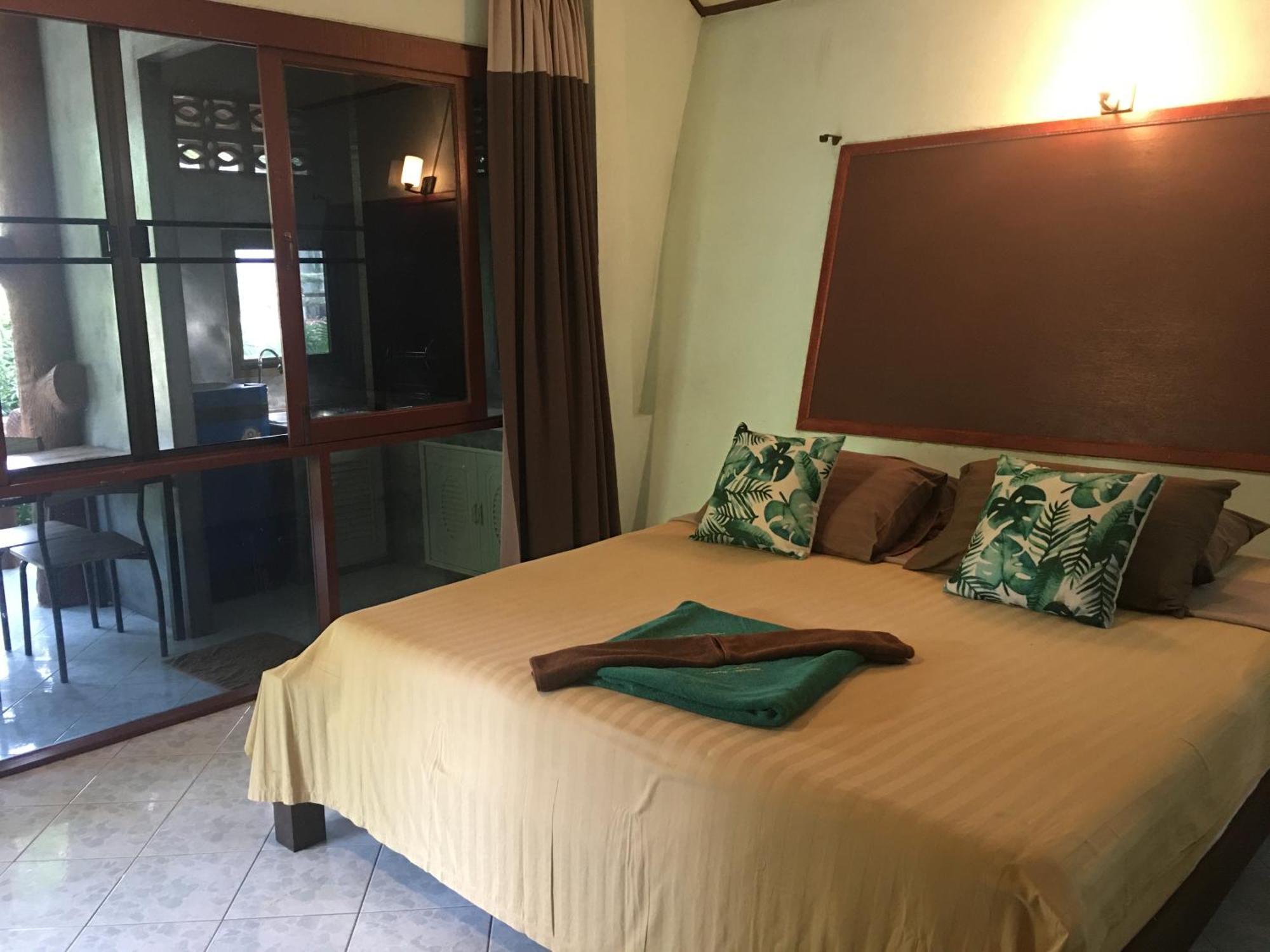 Poseidon 2* Koh Tao