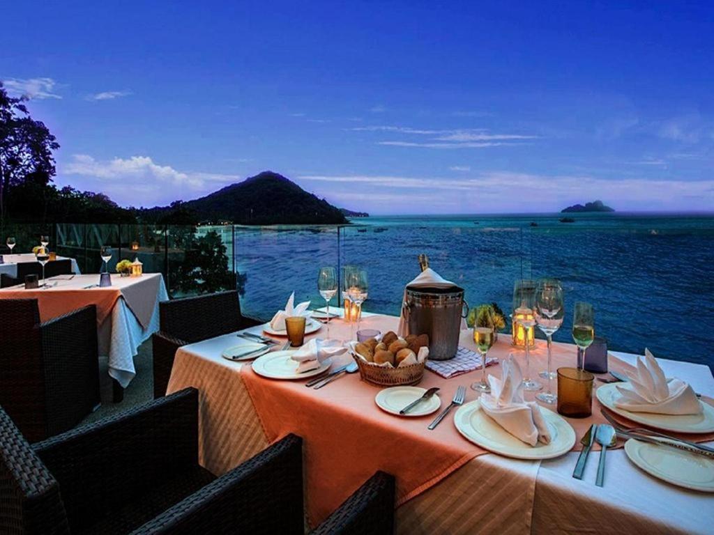360 And Resort 4*