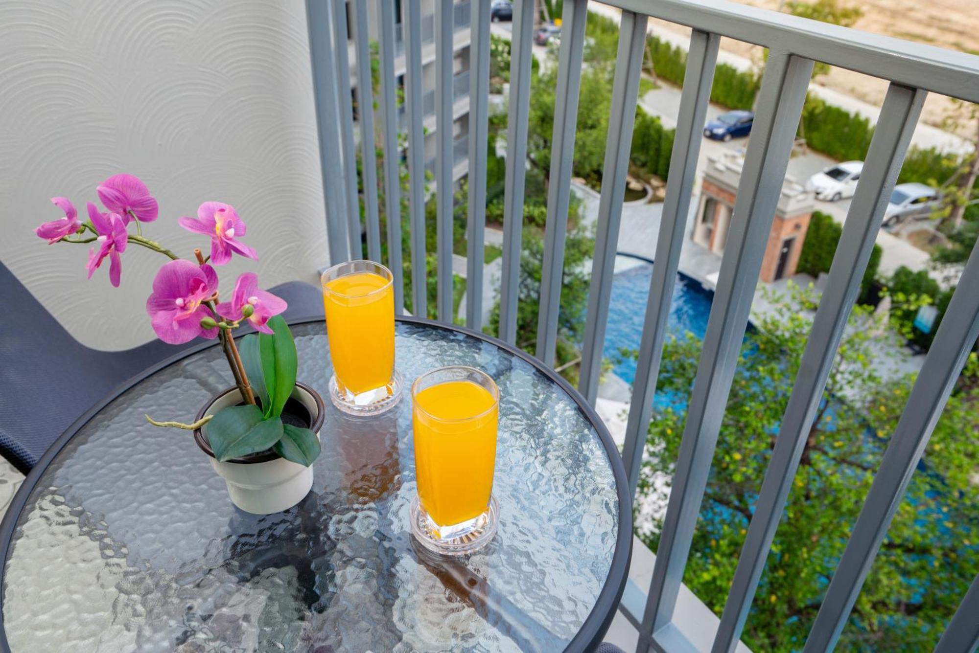 Apartment The Title Residencies Naiyang Pool View