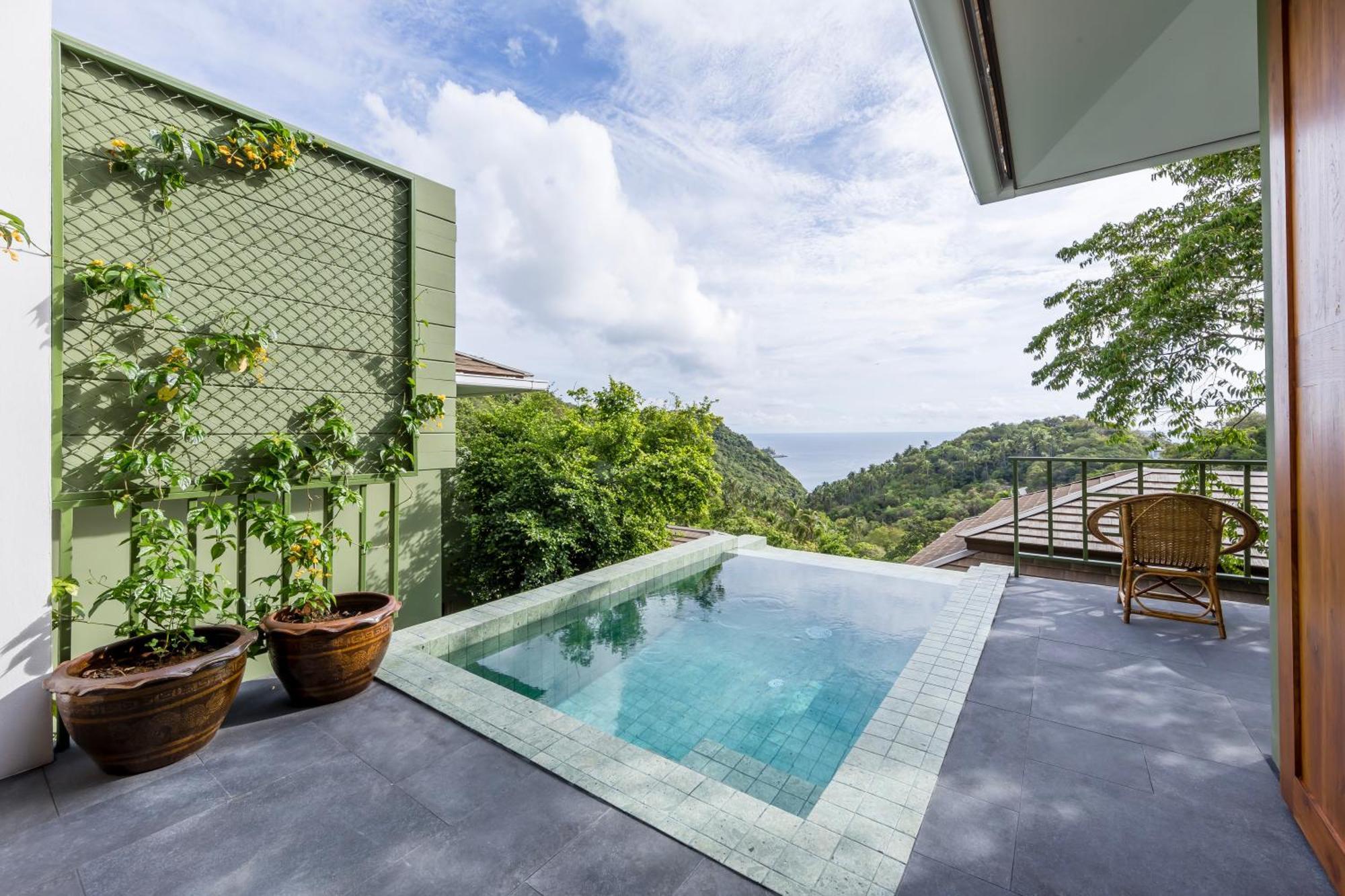 Mae Ya Resort 4*