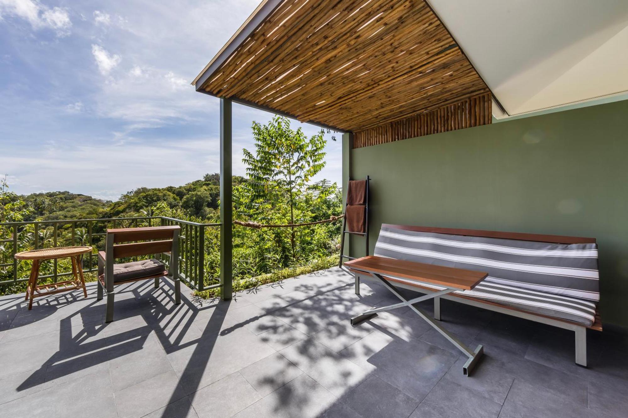 Mae Ya Resort 4*