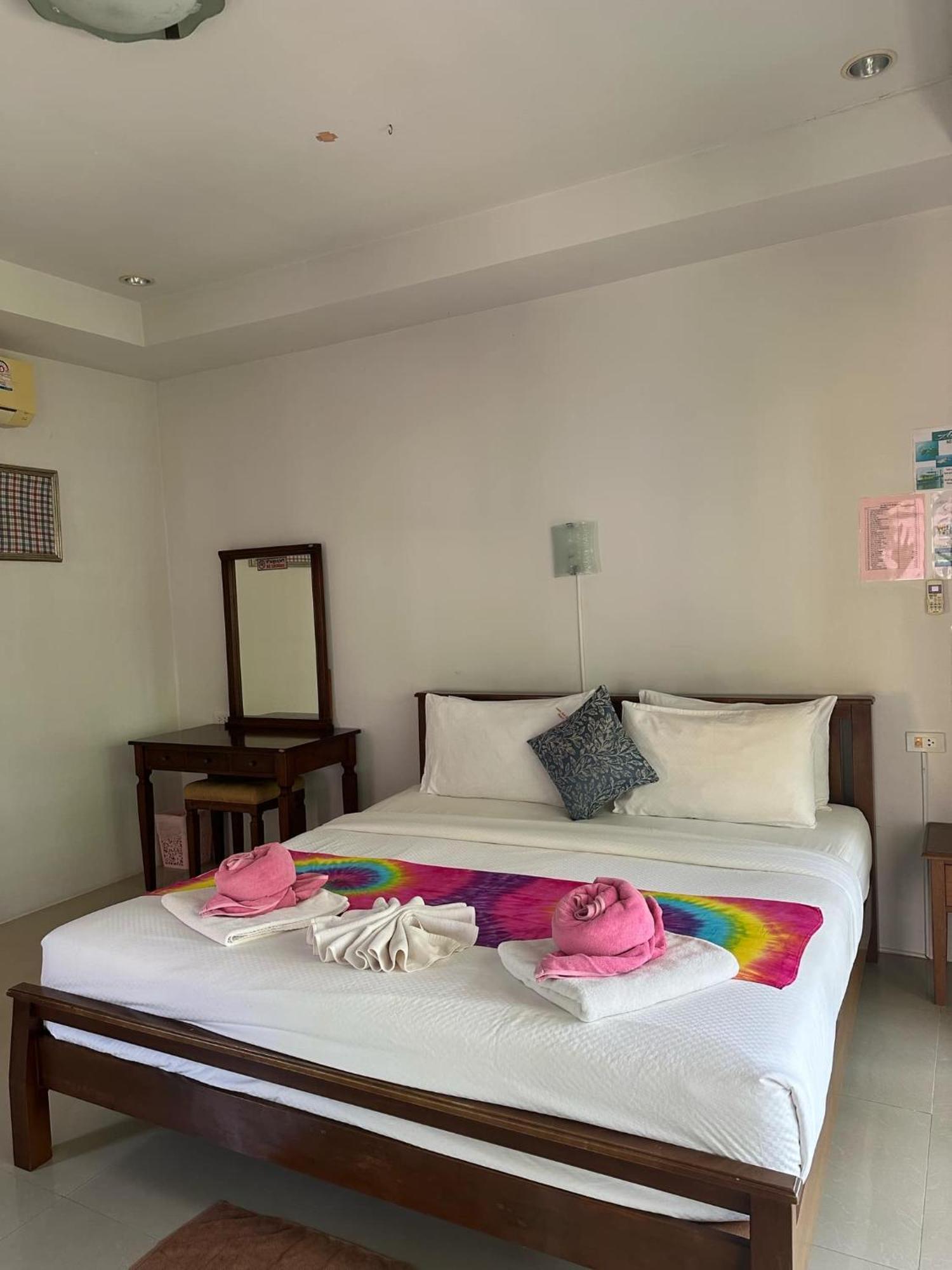 Pinky & - Sha Extra Hotel Koh Lanta