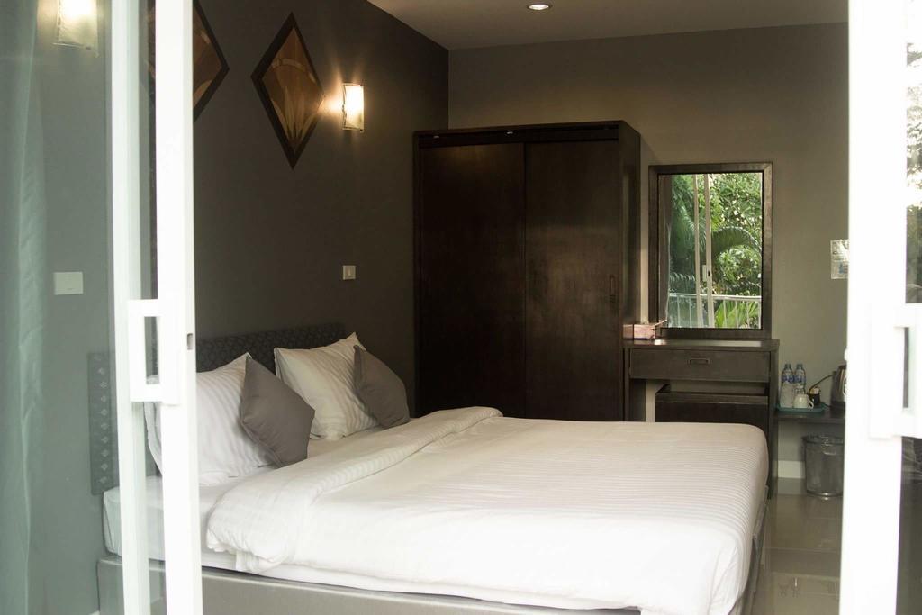 Mj Boutique Hotel Khao Lak Hotel 2*