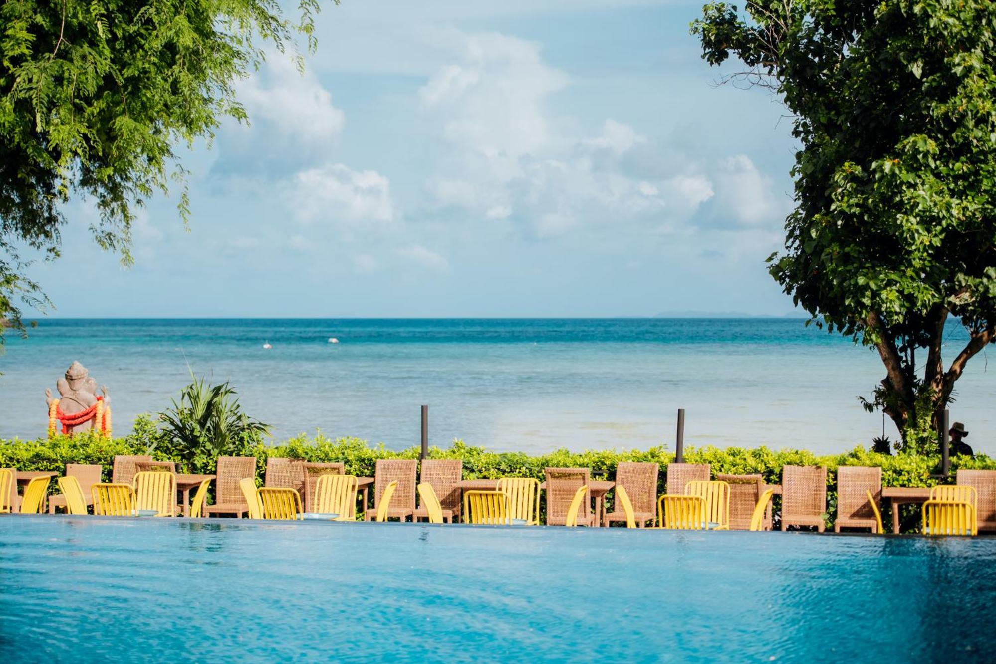 Hotel Ibiza Phi Phi Don