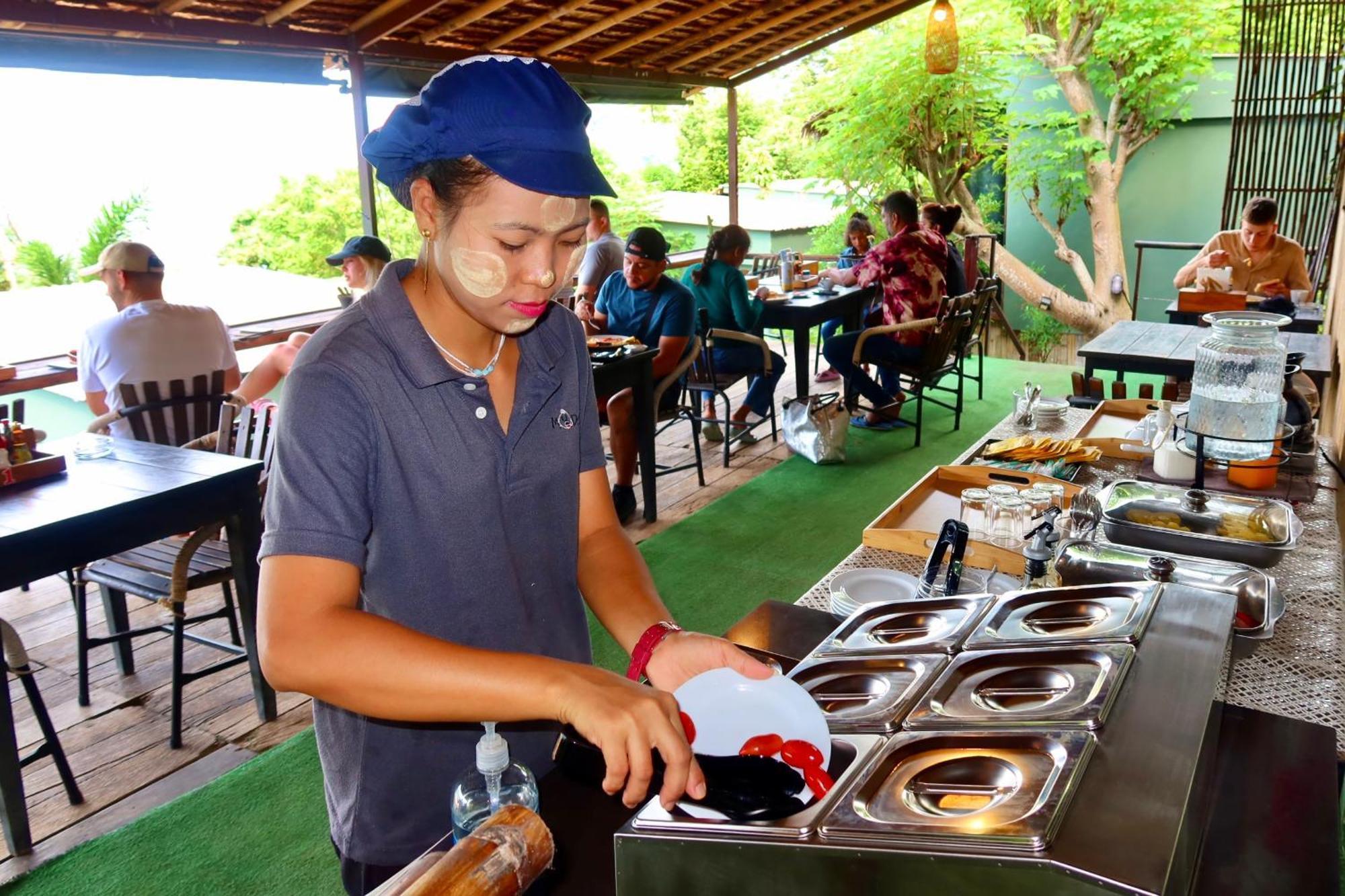 Sea Sky Resort Phi Phi Don