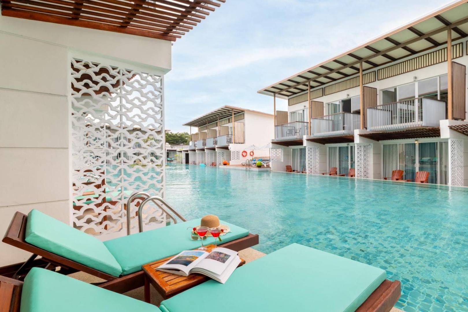 The Briza Resort, Sha Extra