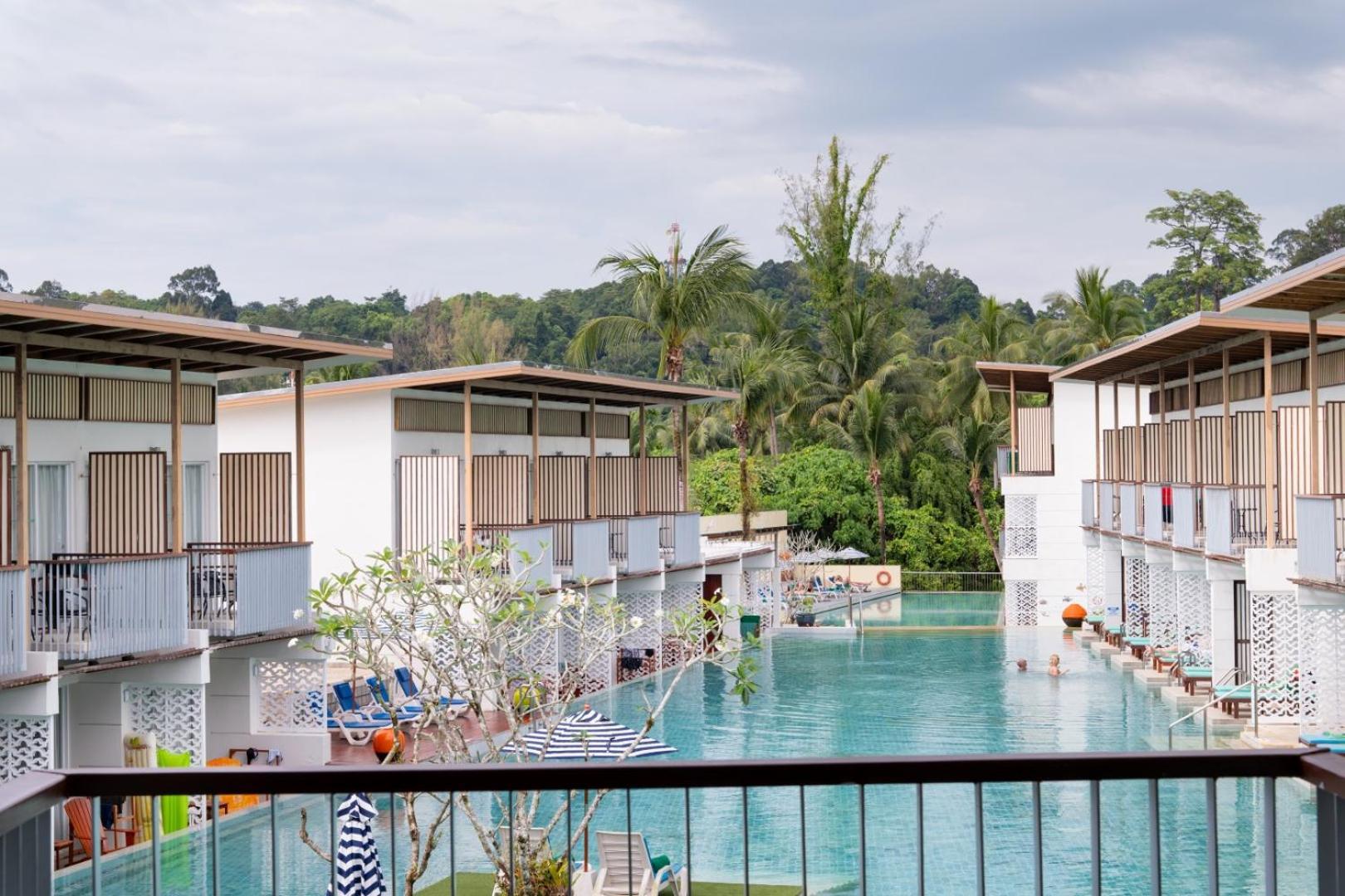 The Briza Resort, Sha Extra