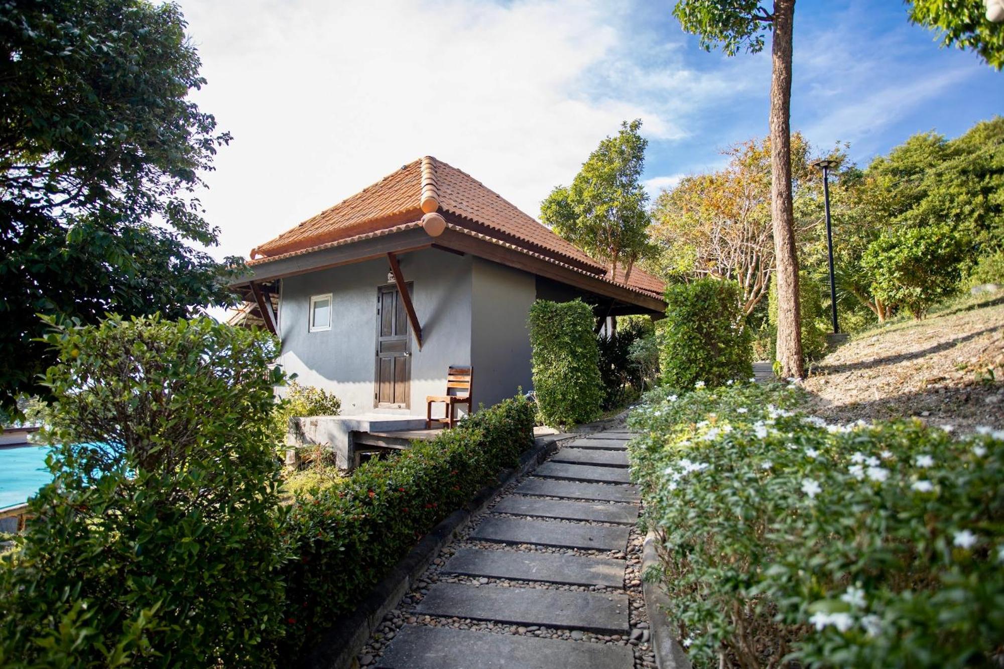 Bakantiang Resort 3*