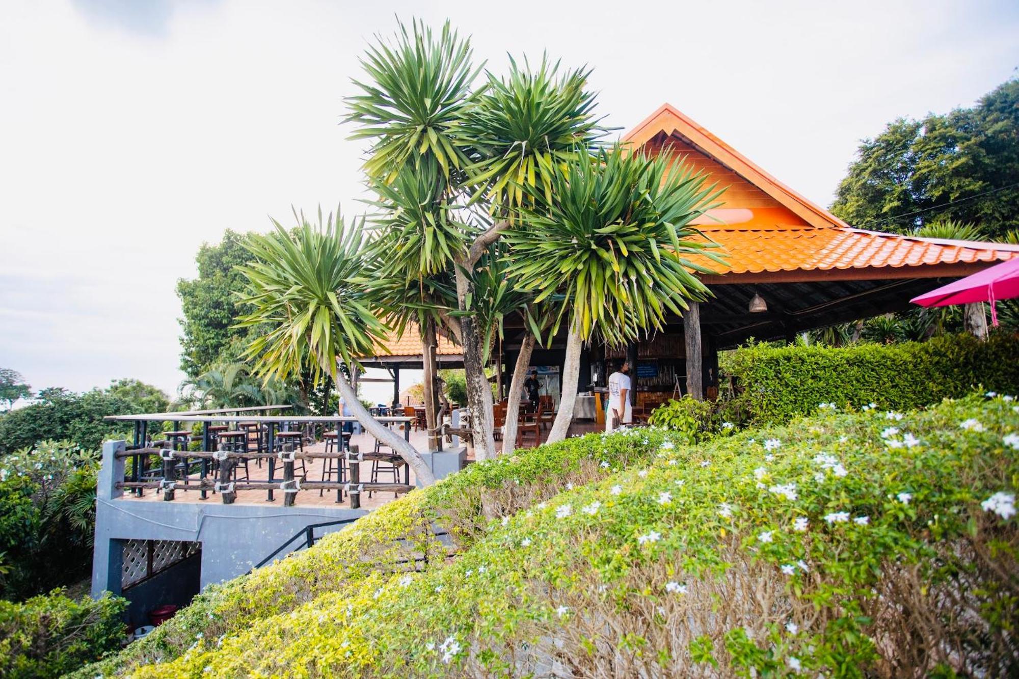 Resort Bakantiang 3*