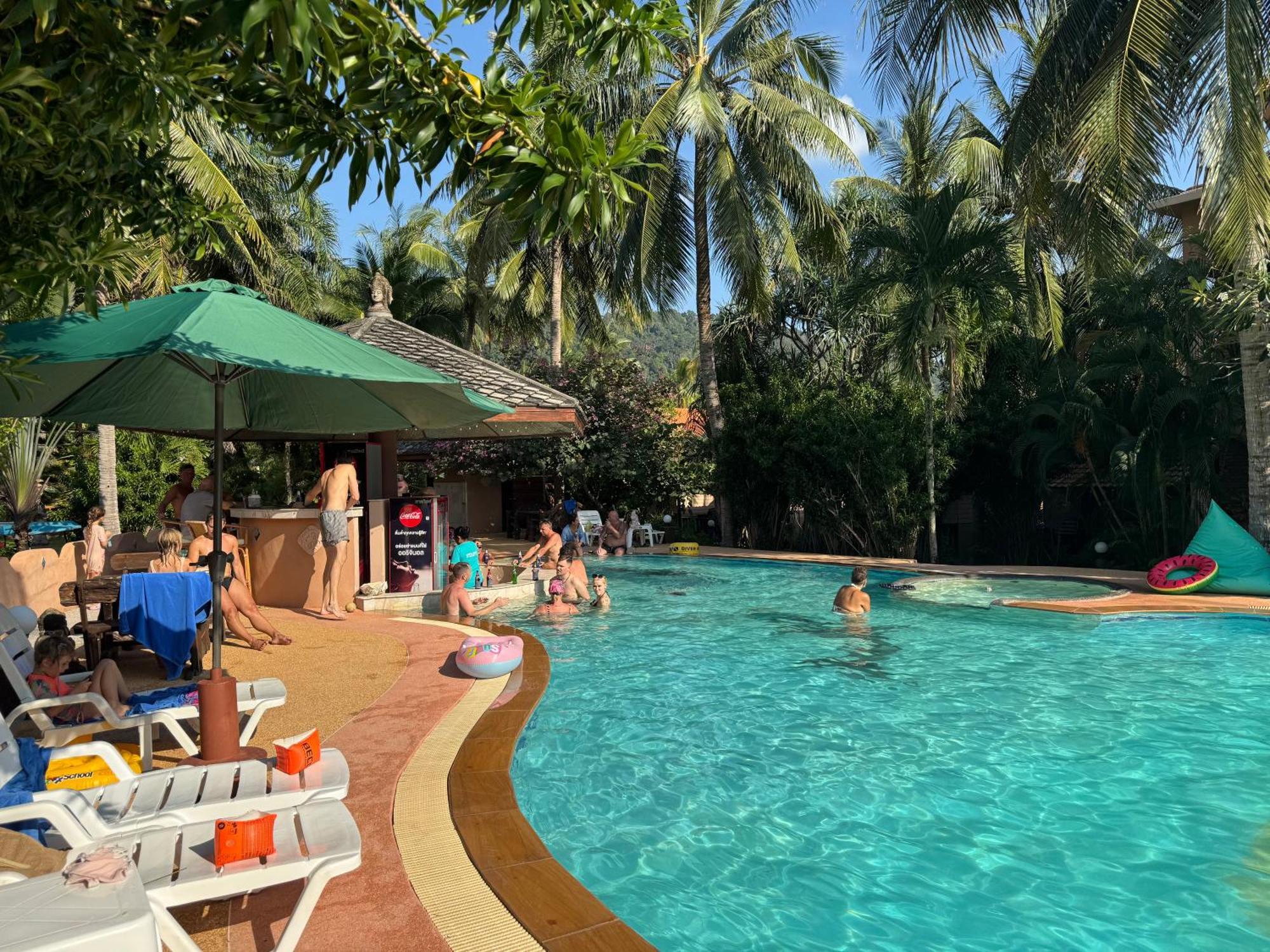 Laguna Club Resort 3*