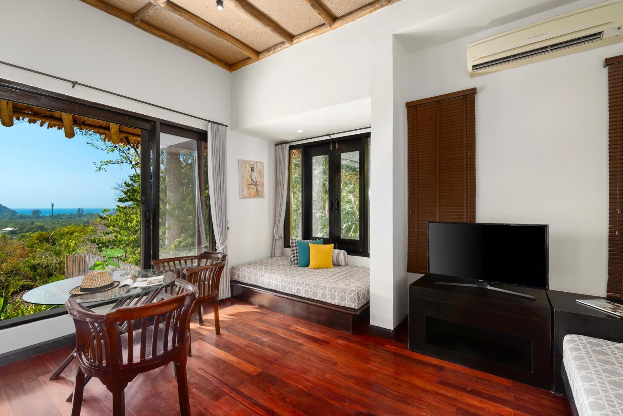 Resort Saii Island Village 5*