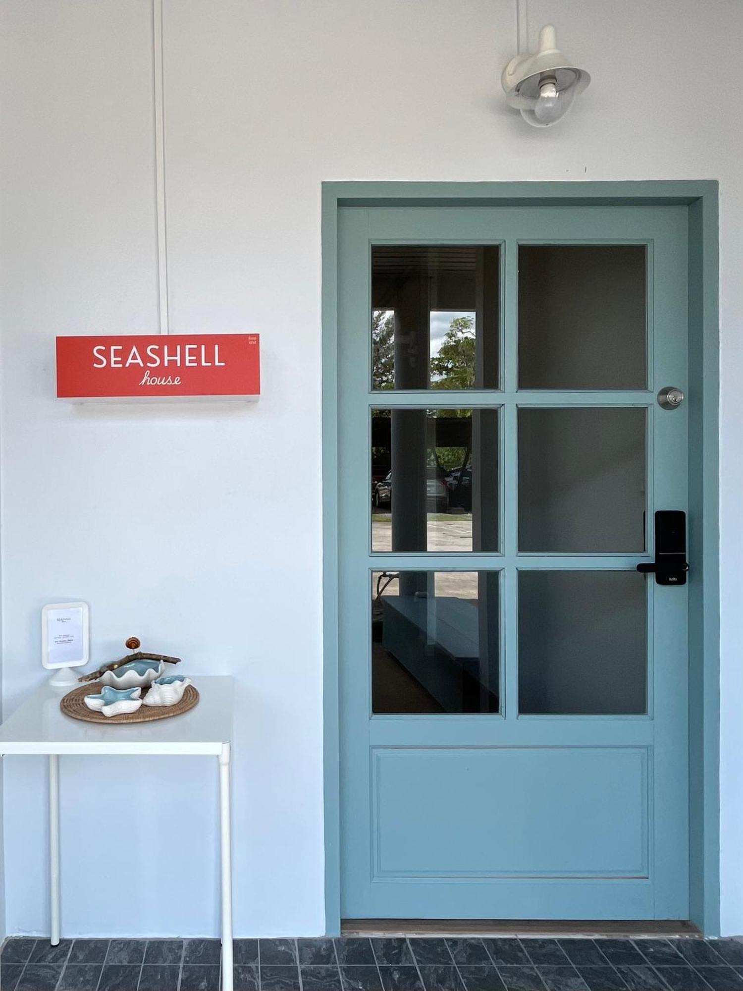Nautical & Seashell House 2*