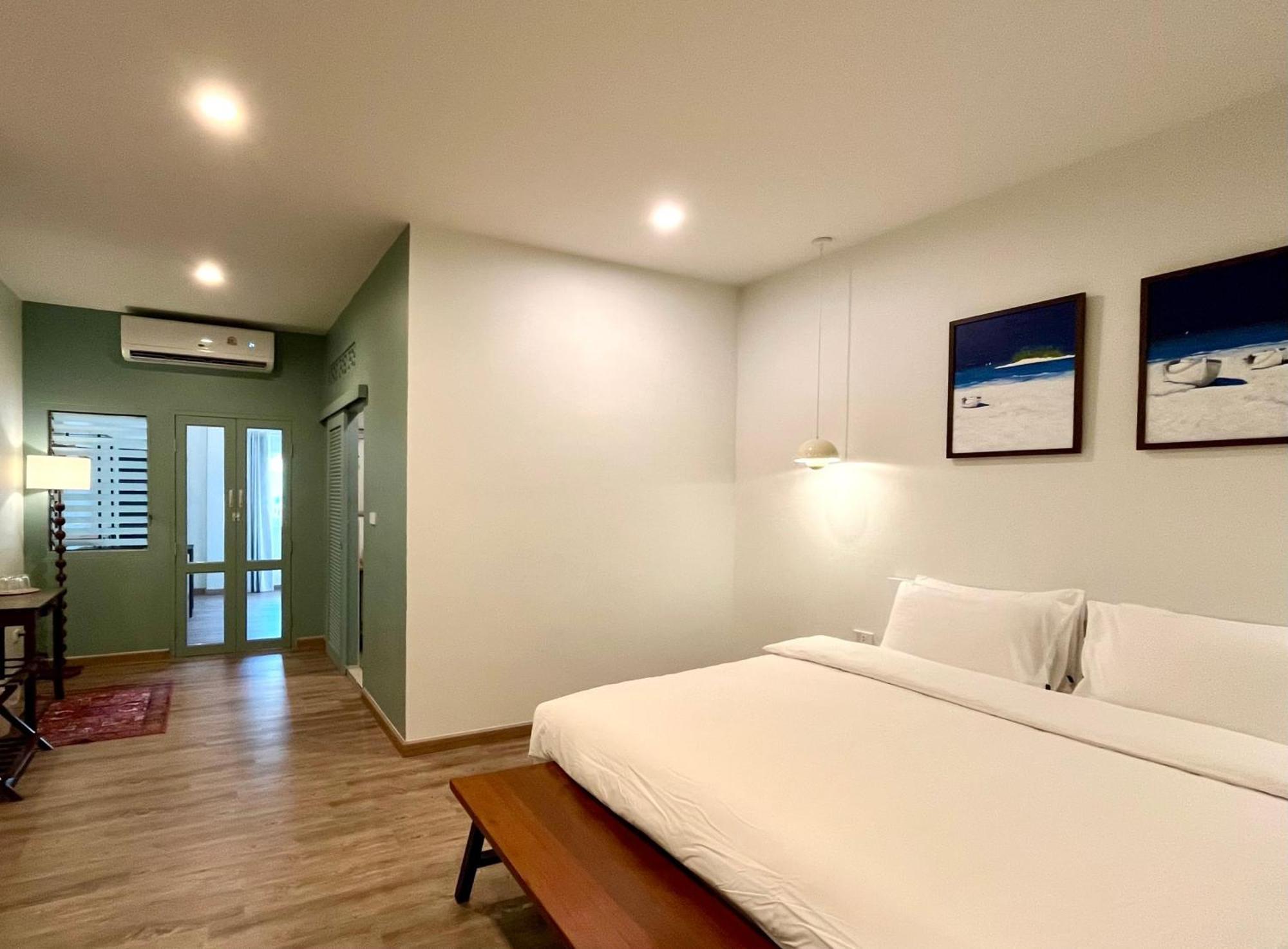 Nautical & Seashell House Bed & Breakfast Khao Lak