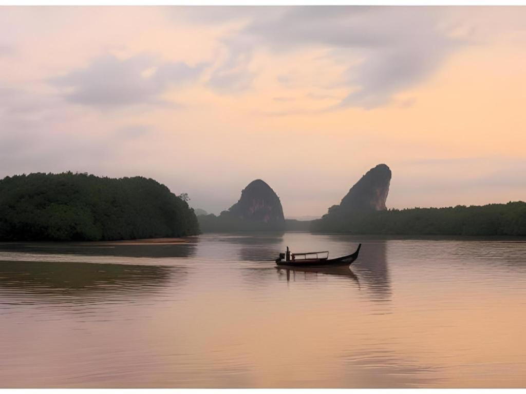 Hometel 2* Krabi