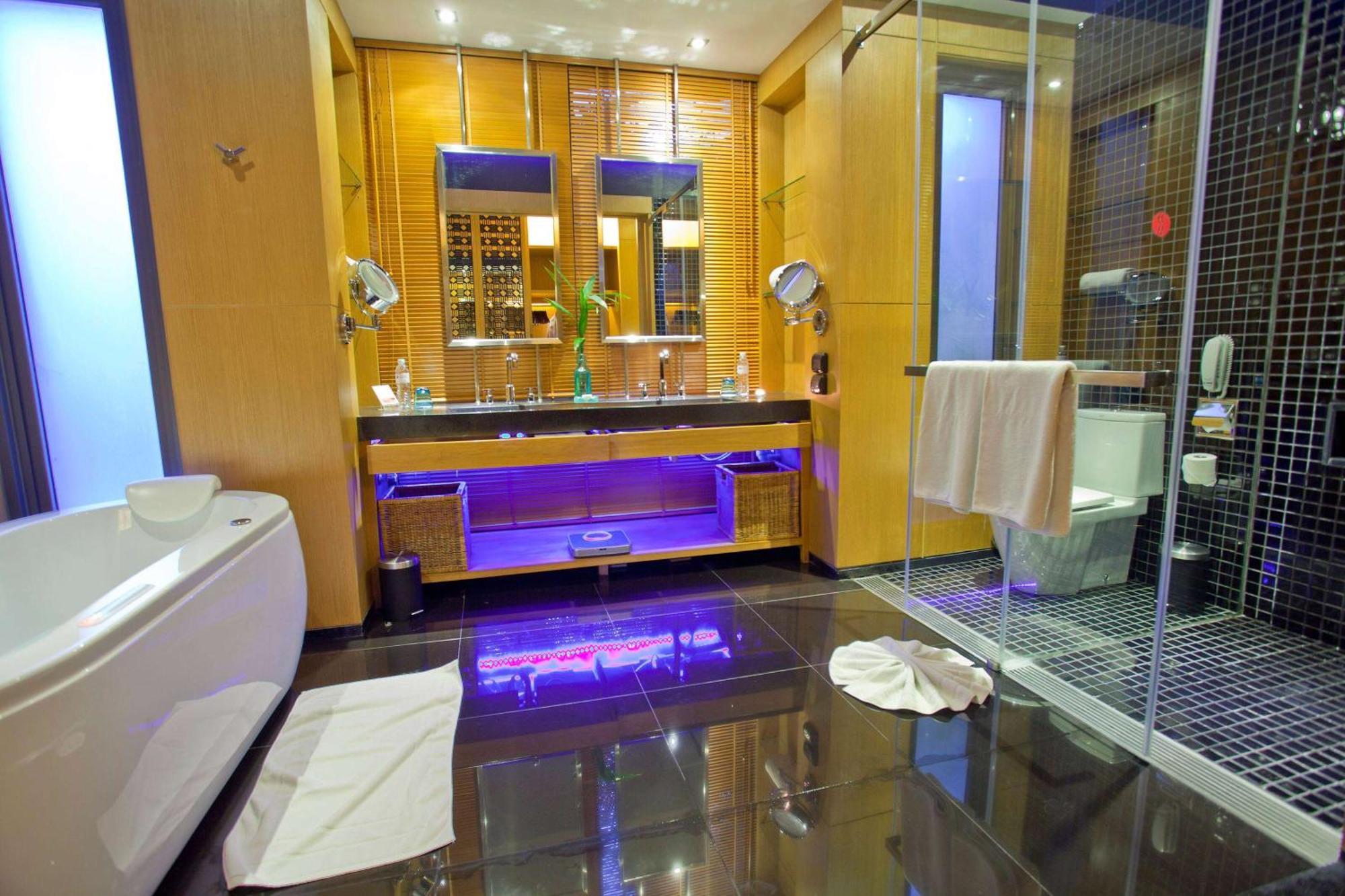 Ramada By Wyndham