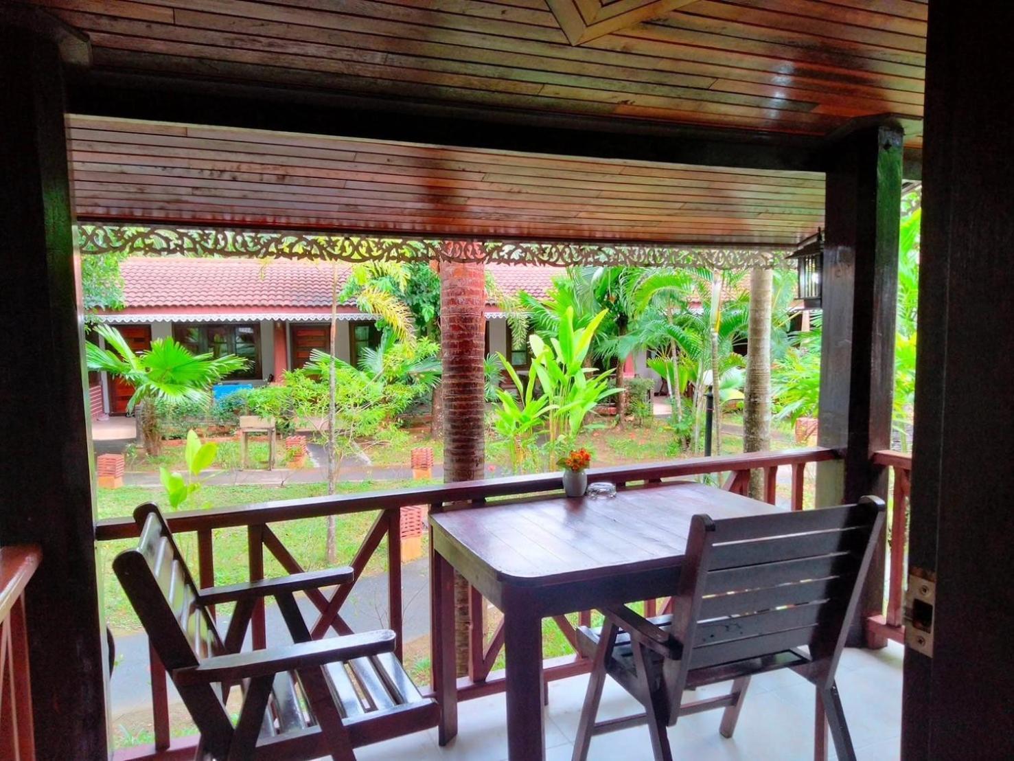 Sangsawan Palace Khaolak Resort 3*