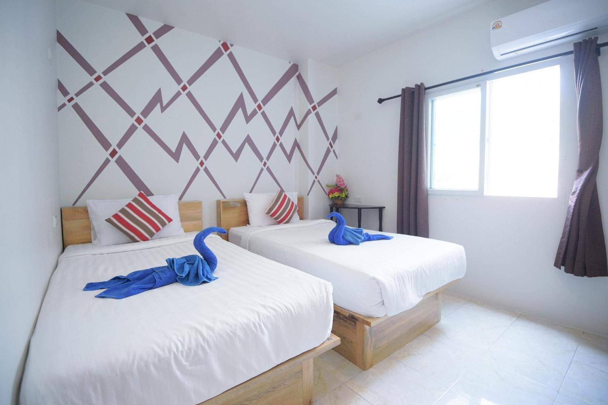 Lucky House Hostel