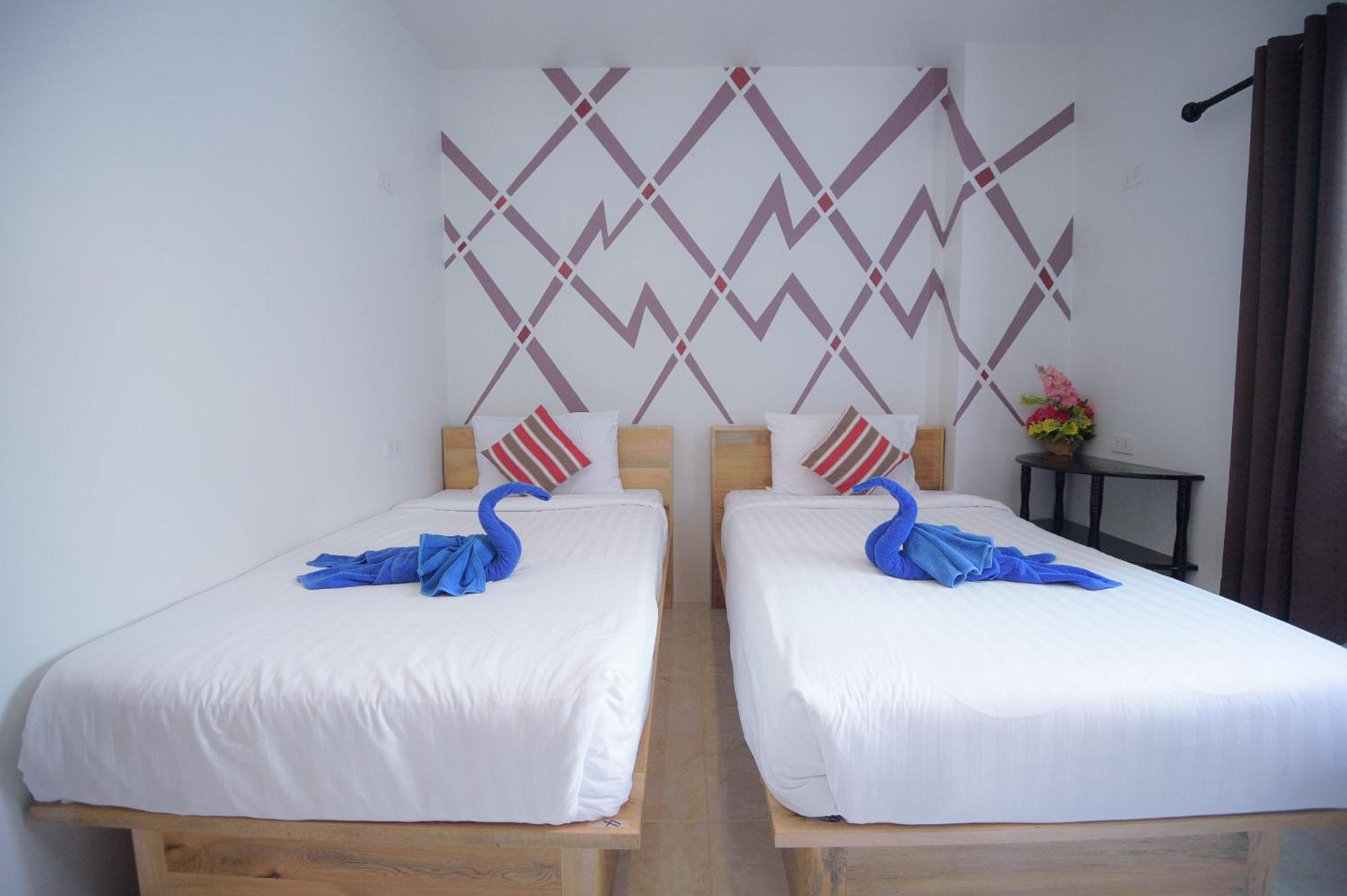 Lucky House Hostel