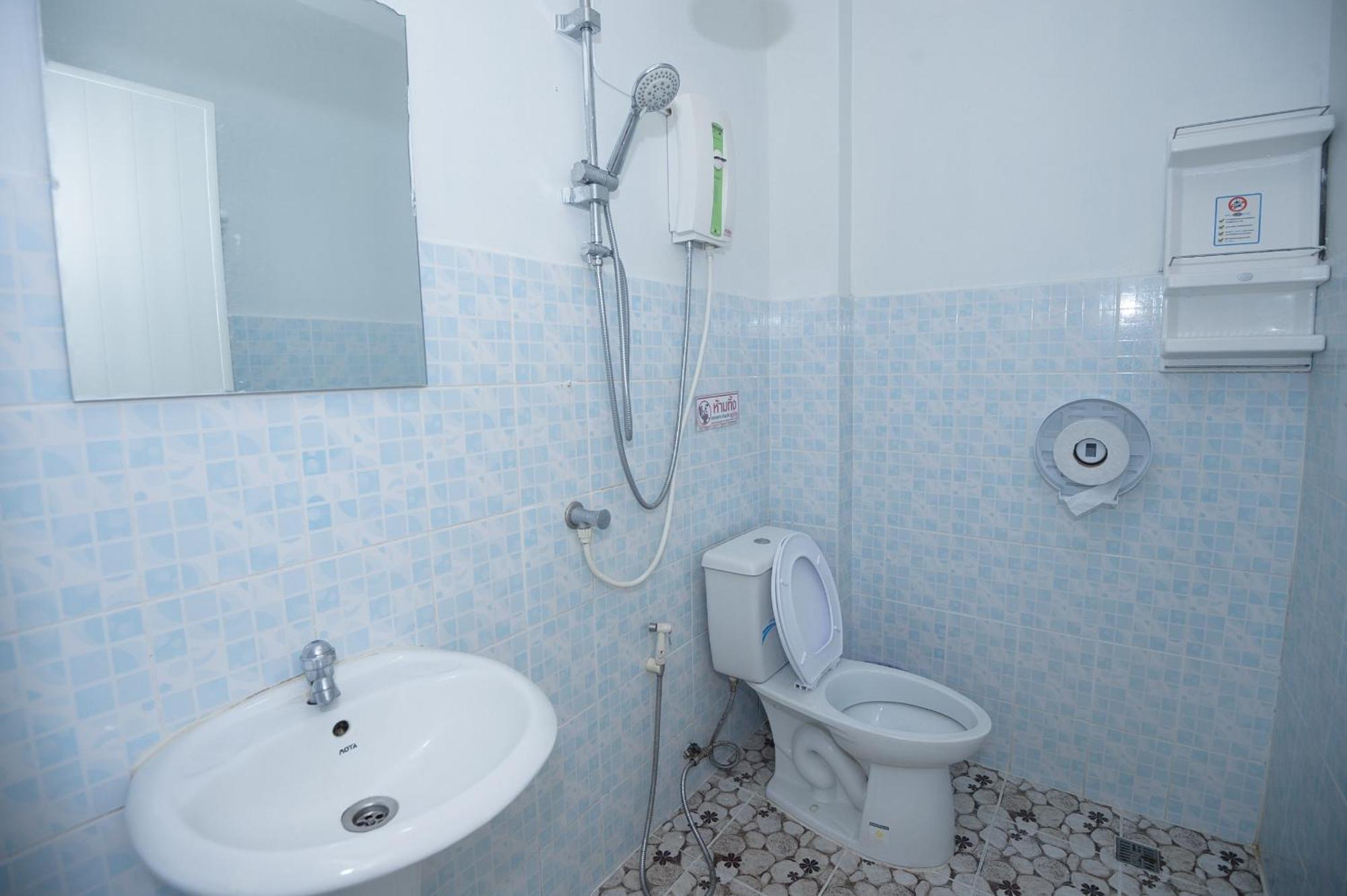 Lucky House Hostel