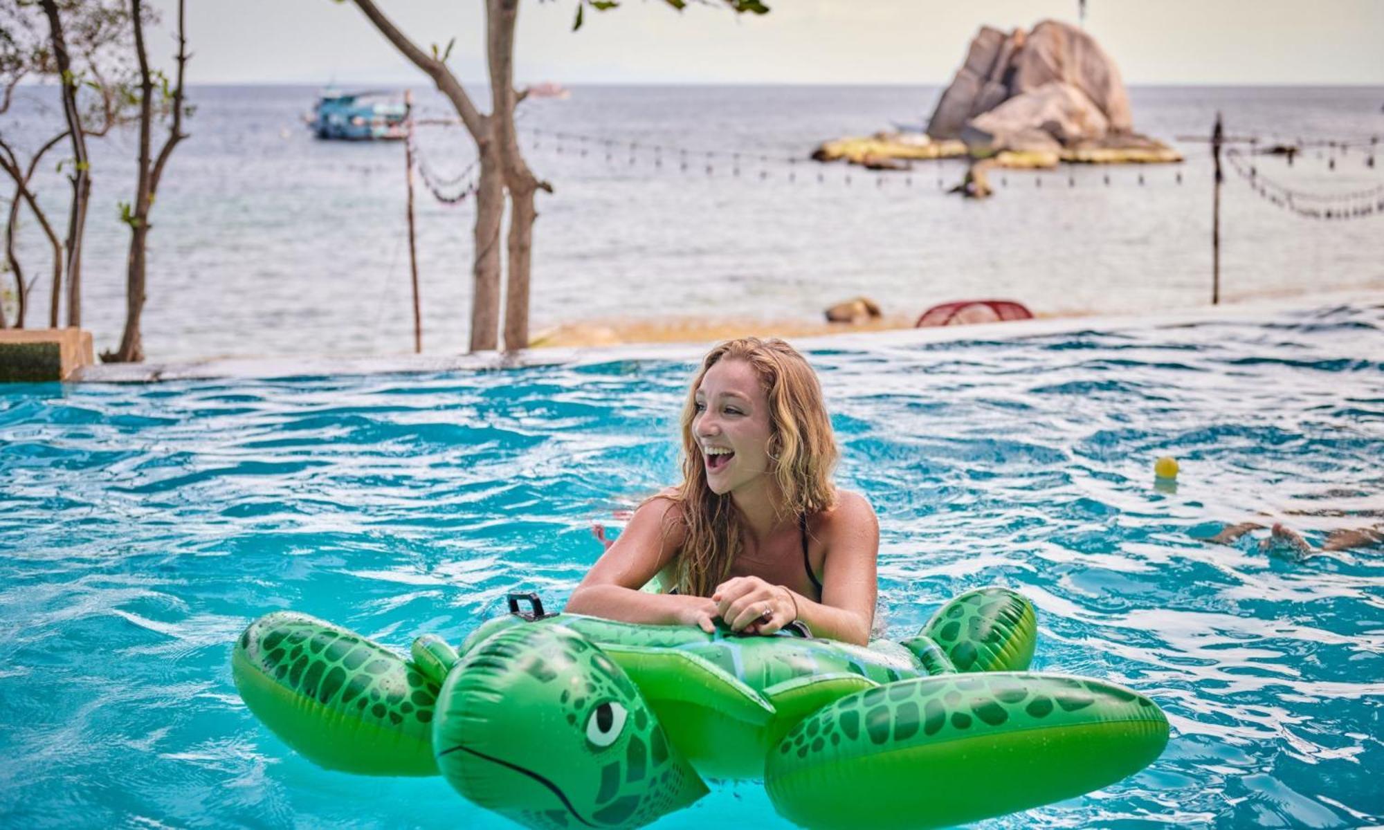 Lub D Tanote Bay Resort 3*