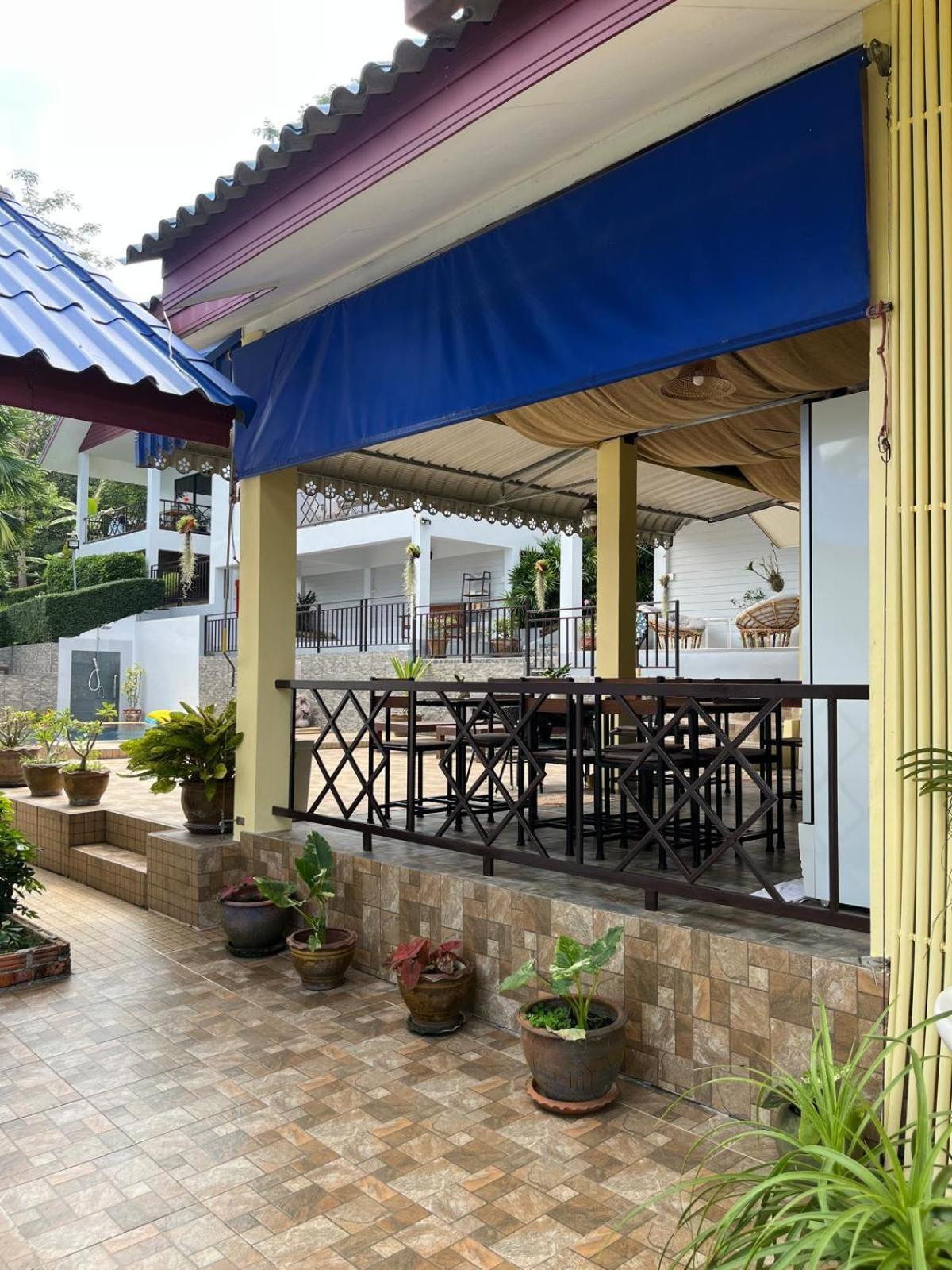 Sawasdee & Pool * Khao Lak