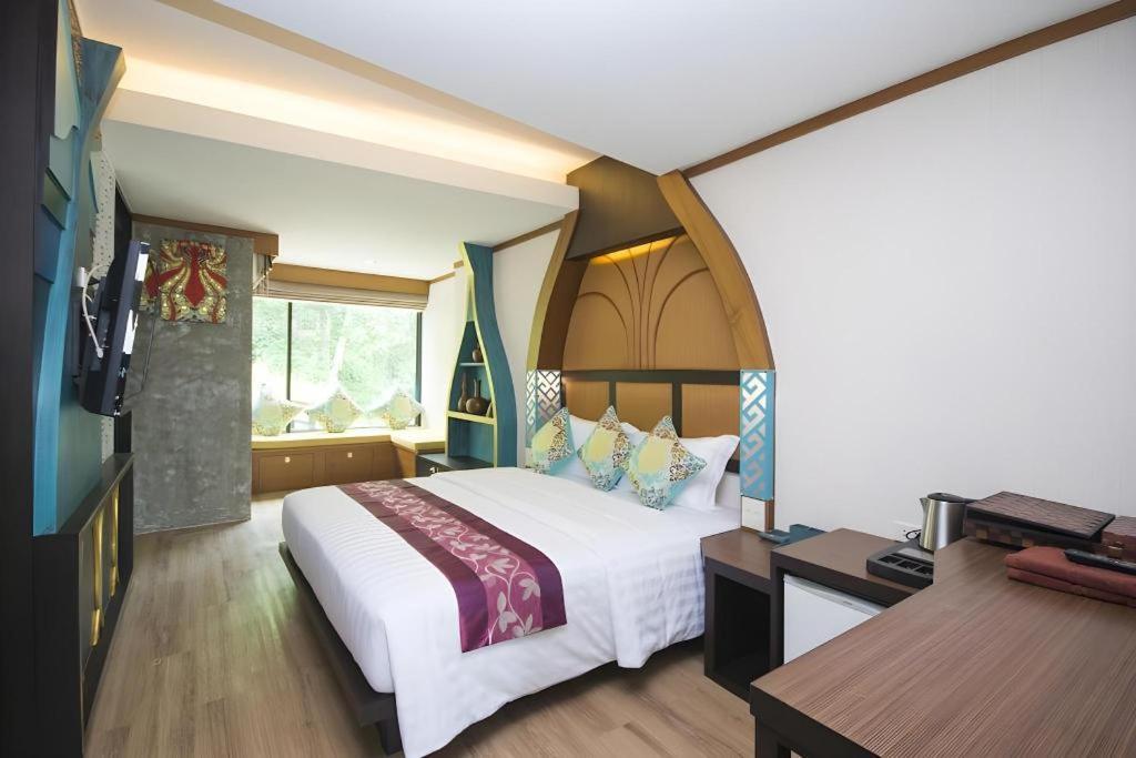 Hip Hotel 3*
