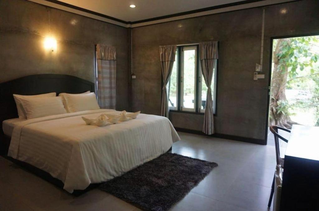 V Valley 4* Satun