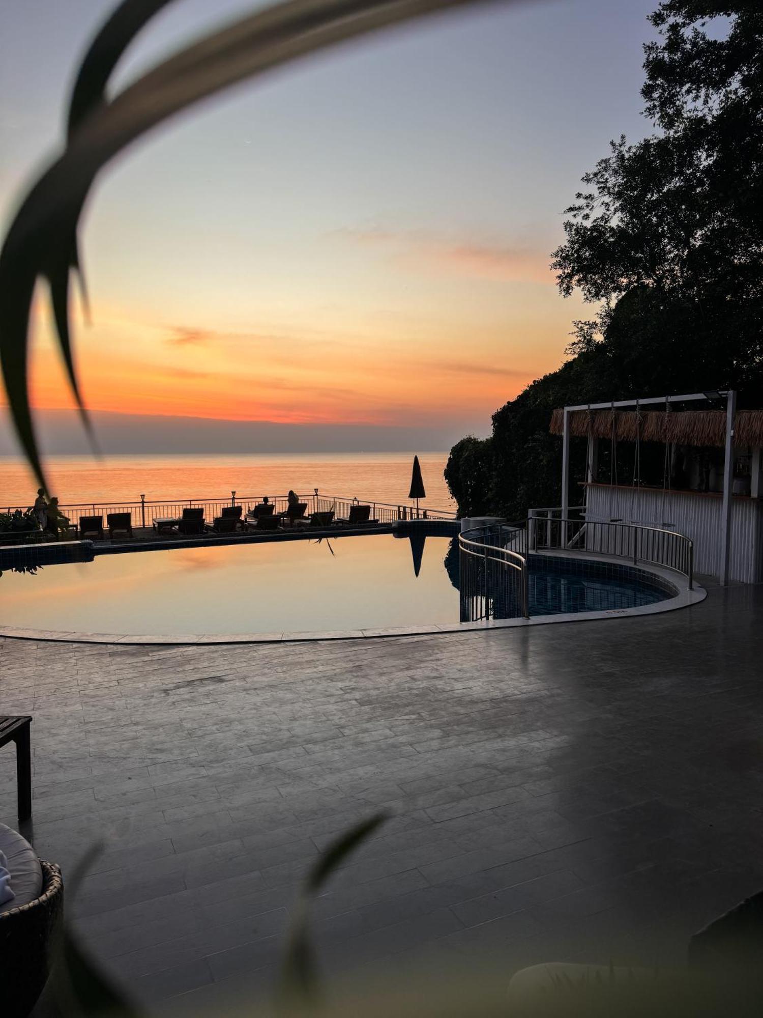 Pinnacle Resort Koh Tao