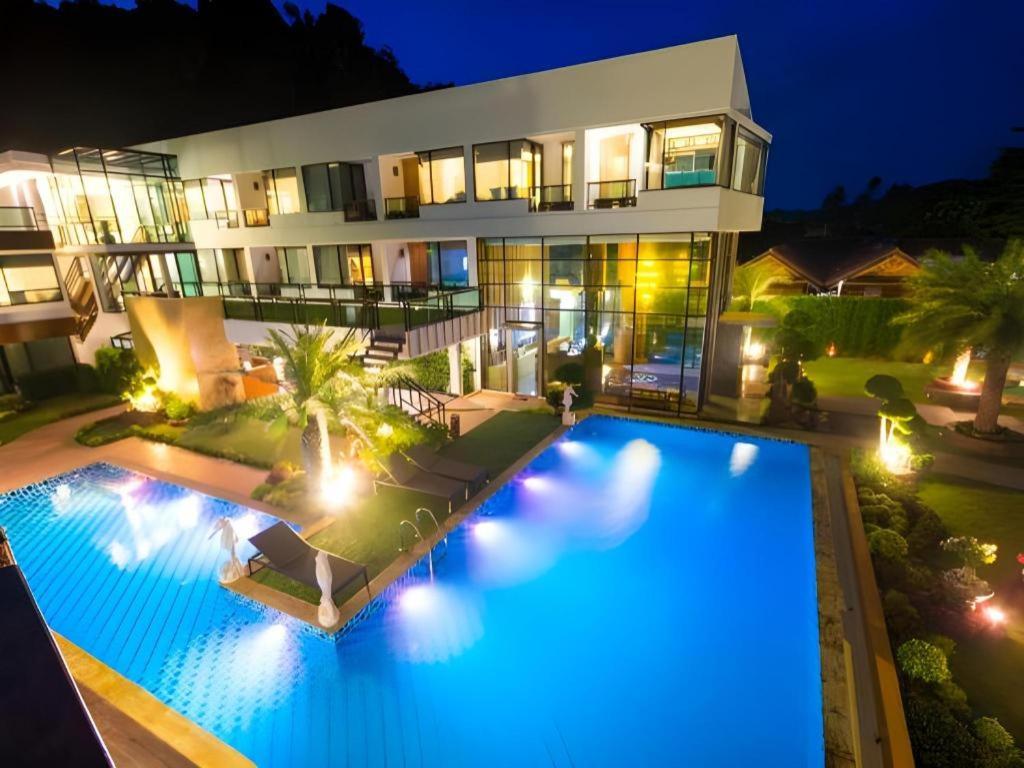Hotel Hip 3*
