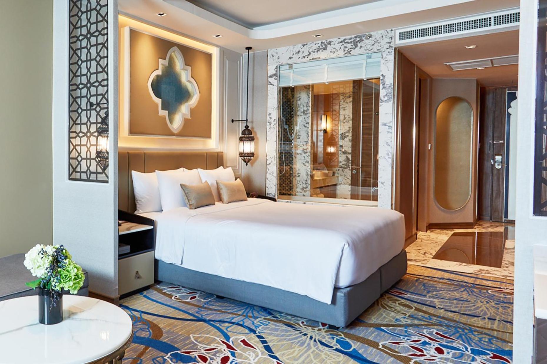 Valia 5* Bangkok