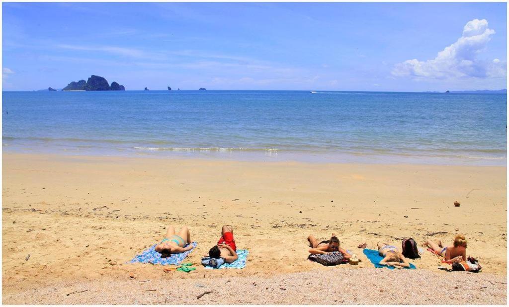 Hometel Krabi
