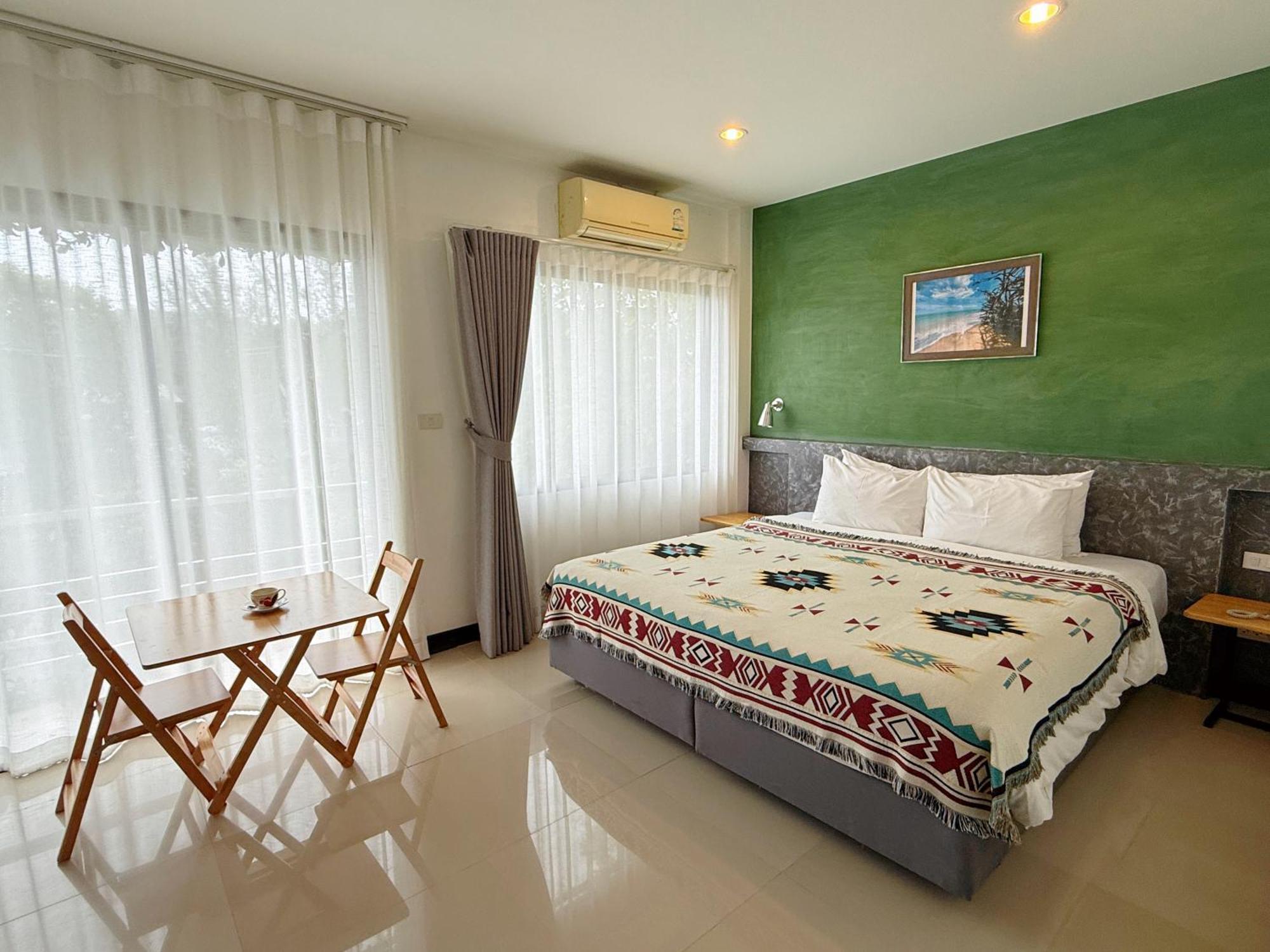 Ideo Phuket - Sha Extra Hotel 3*