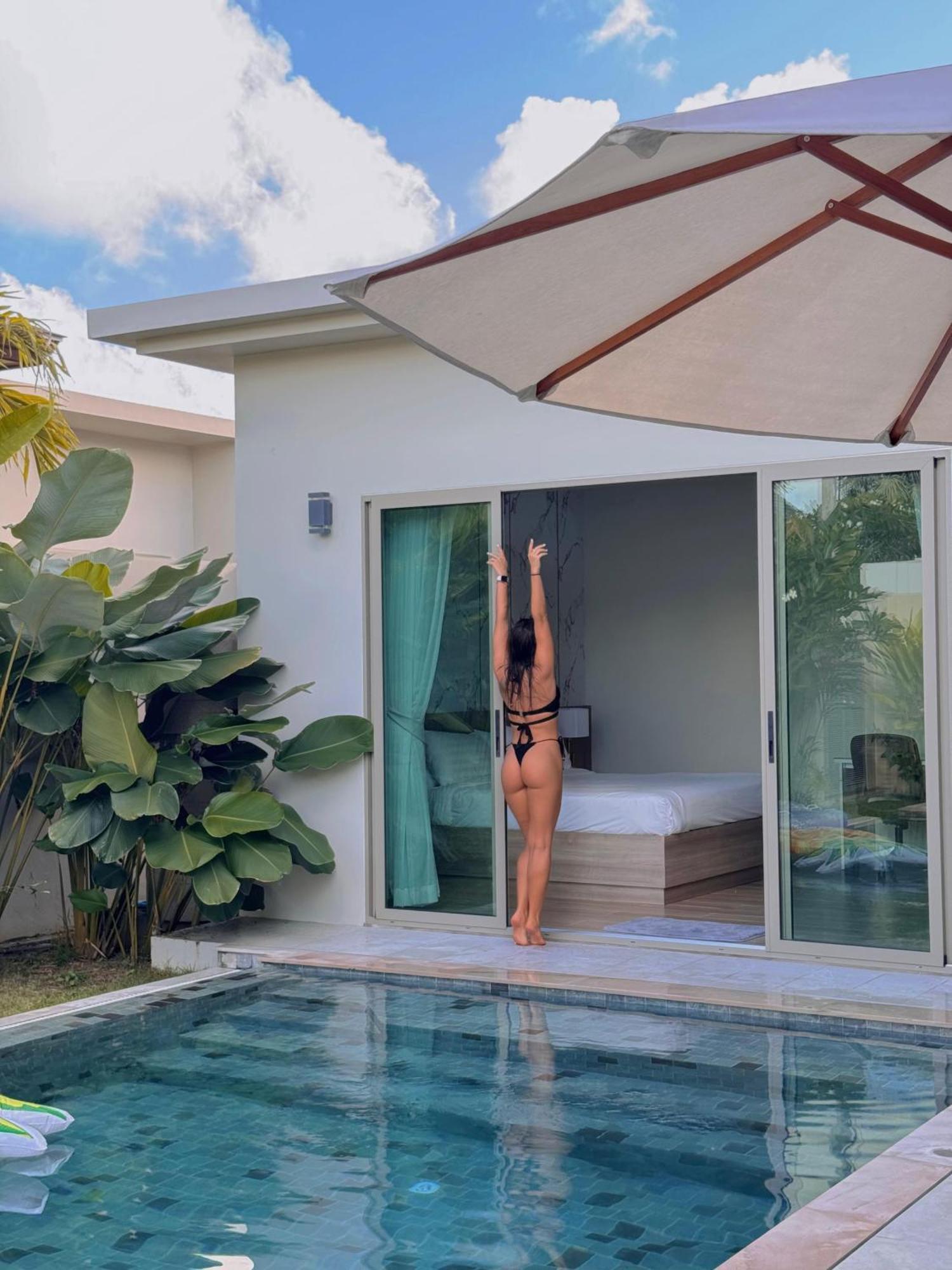 La Phuket Pool *