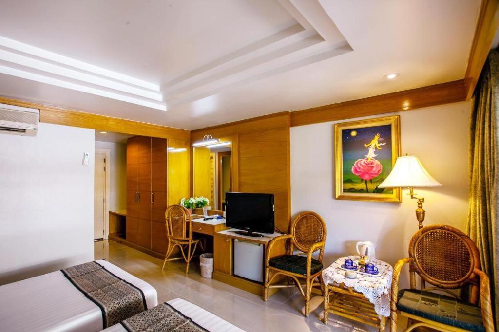 Banyan 3* Phi Phi Don