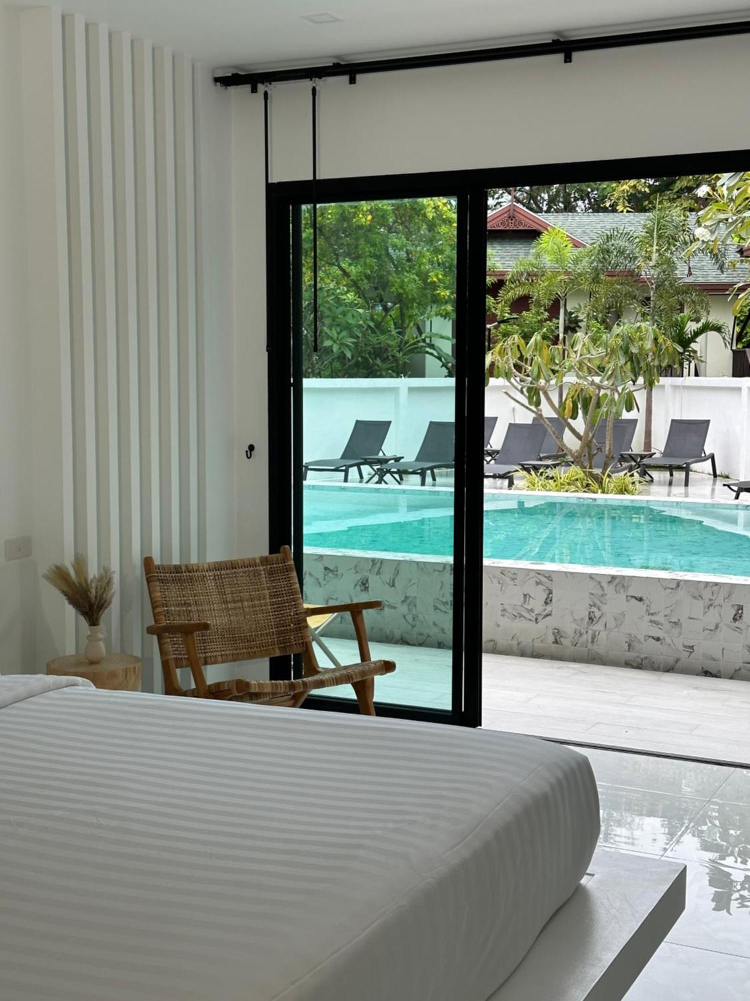 Hotel Ton Sai Tropical Island Phi Phi Don