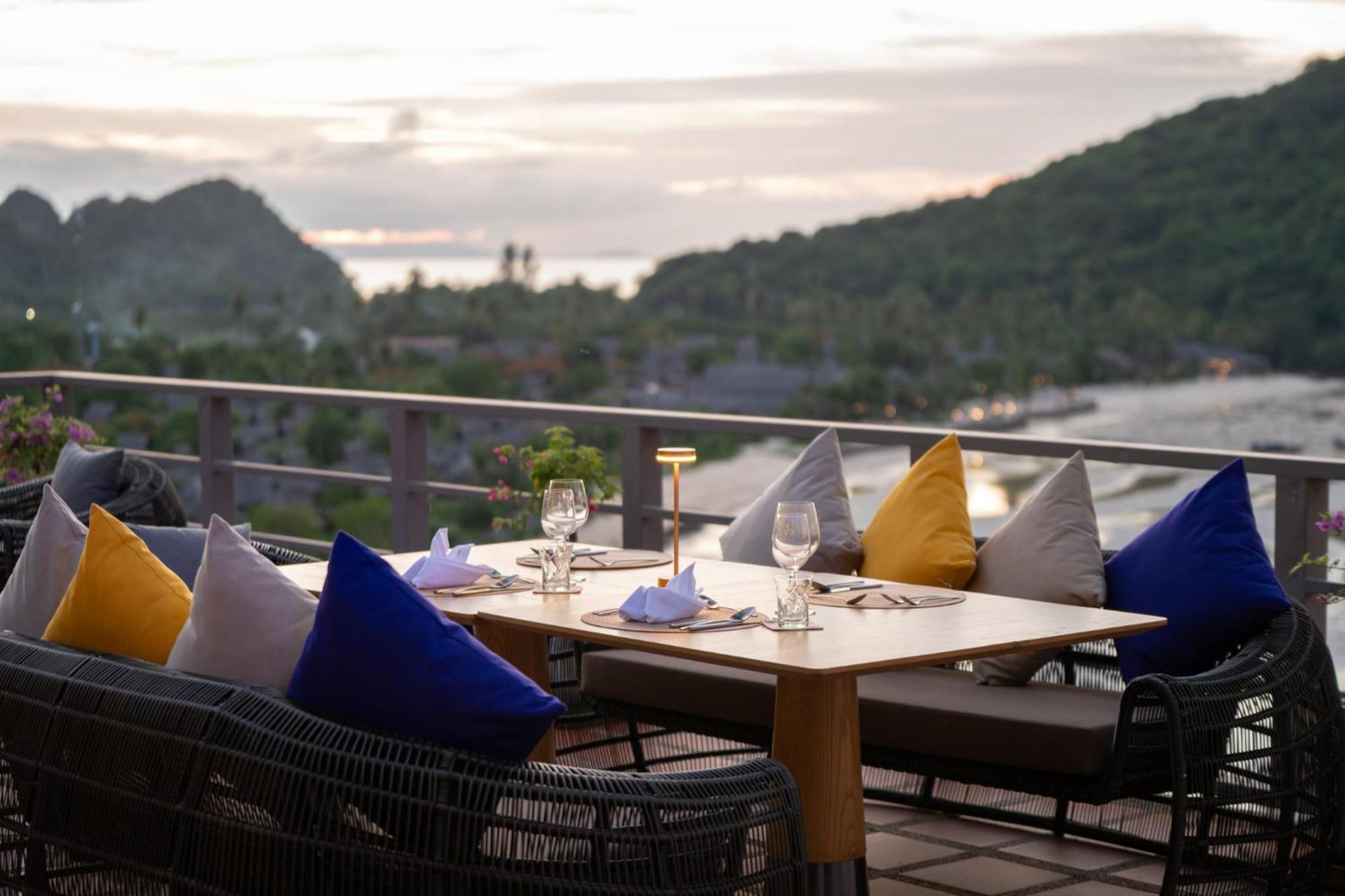 Centara Island 4*
