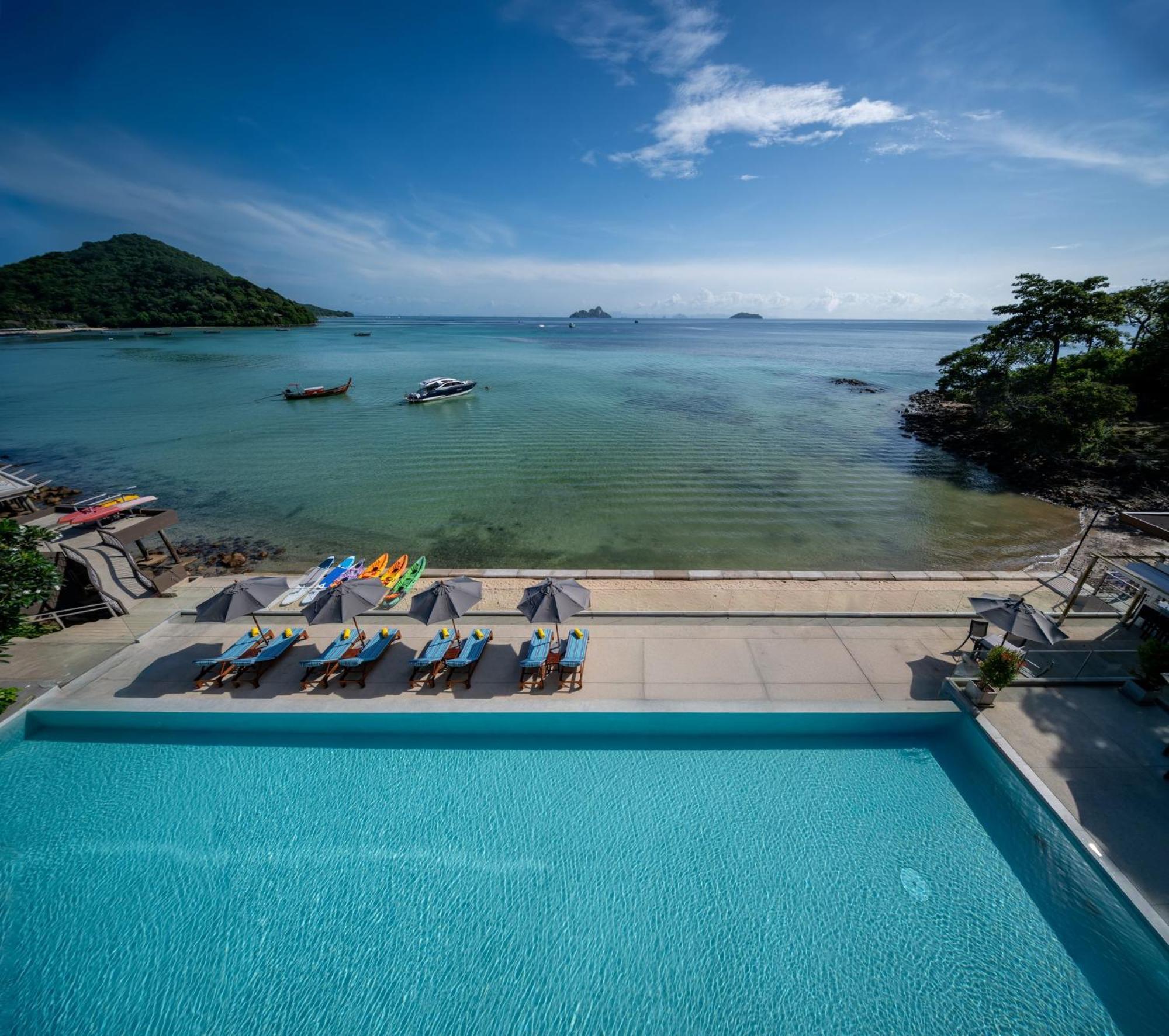 Centara Island 4* Phi Phi Don