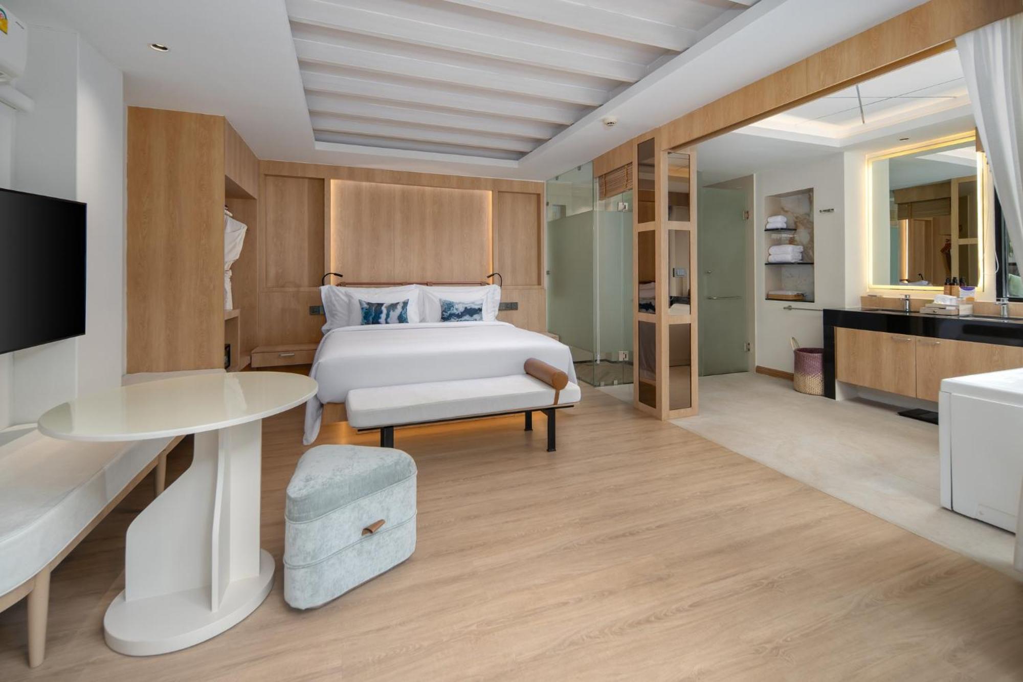 Hotel Centara Island