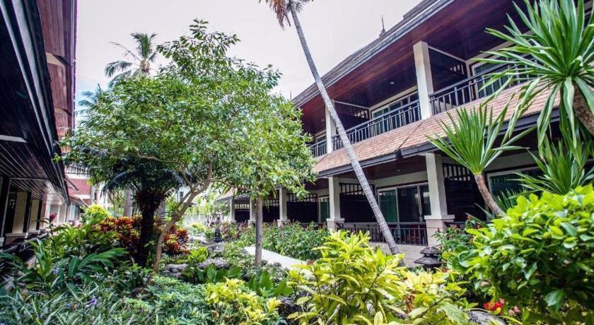 Banyan Hotel 3*